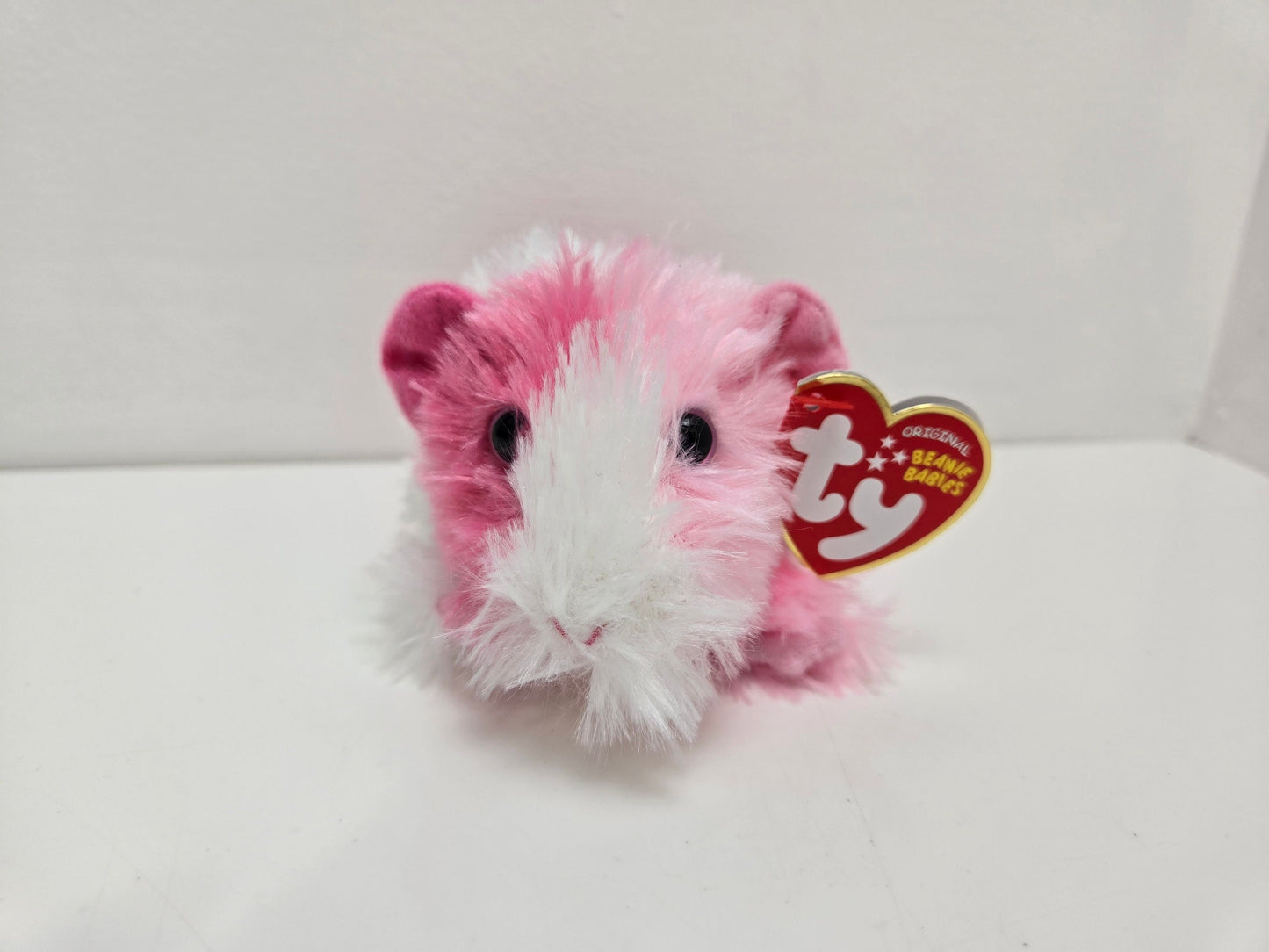 Ty Beanie Baby “Pinky” the Pink Guinea Pig  (6 inch)