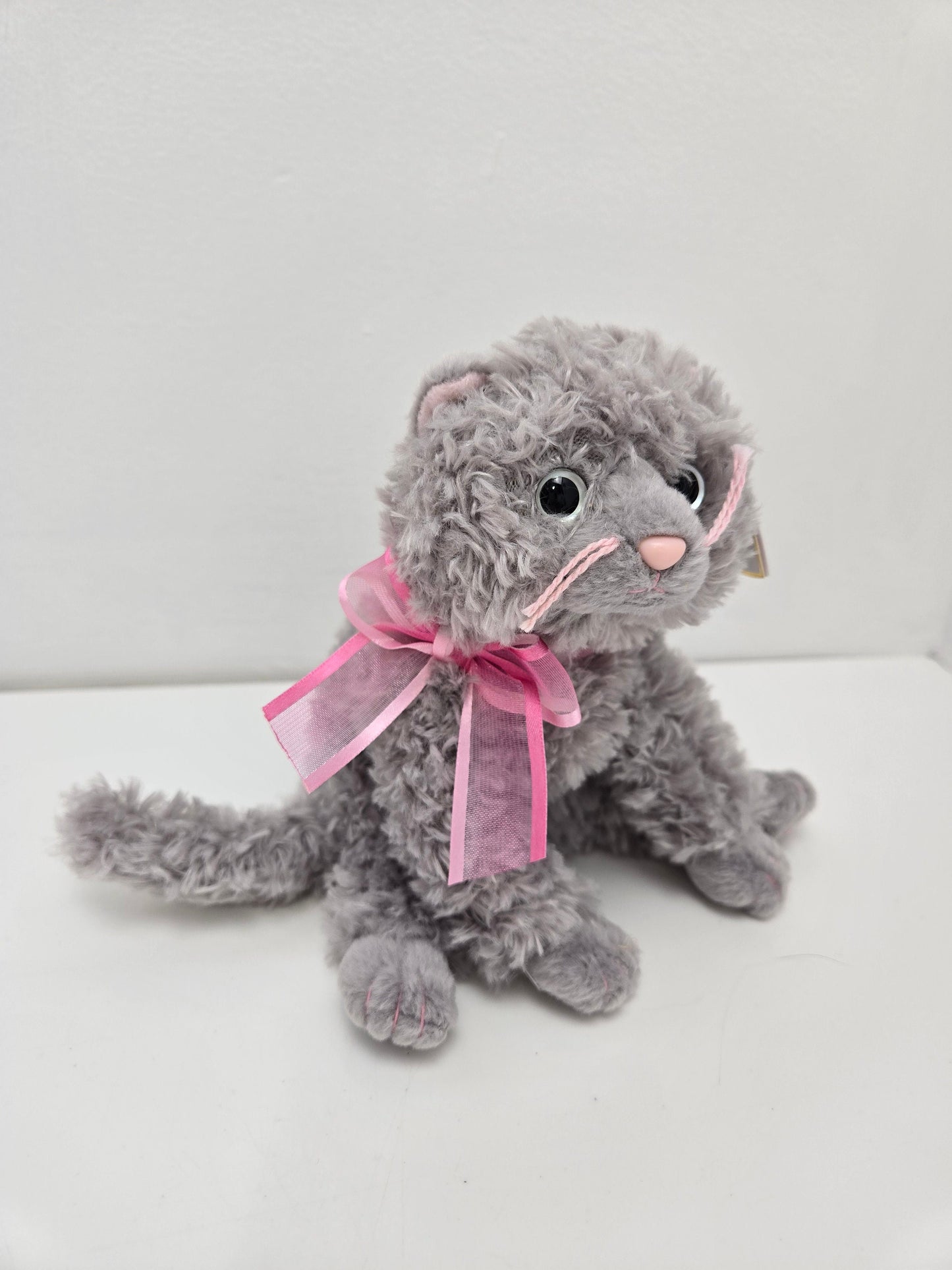 Ty Beanie Baby “Fluff” the Grey Cat  with Pink Bow (7 inch)