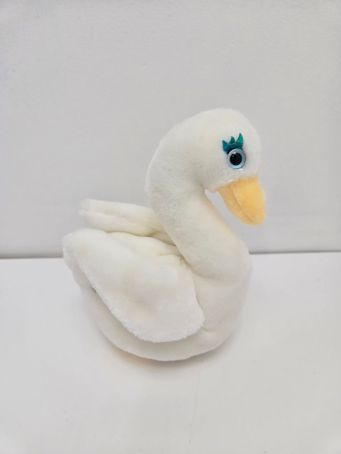 Ty Beanie Baby “Goddess” the White Swan (6 inch)