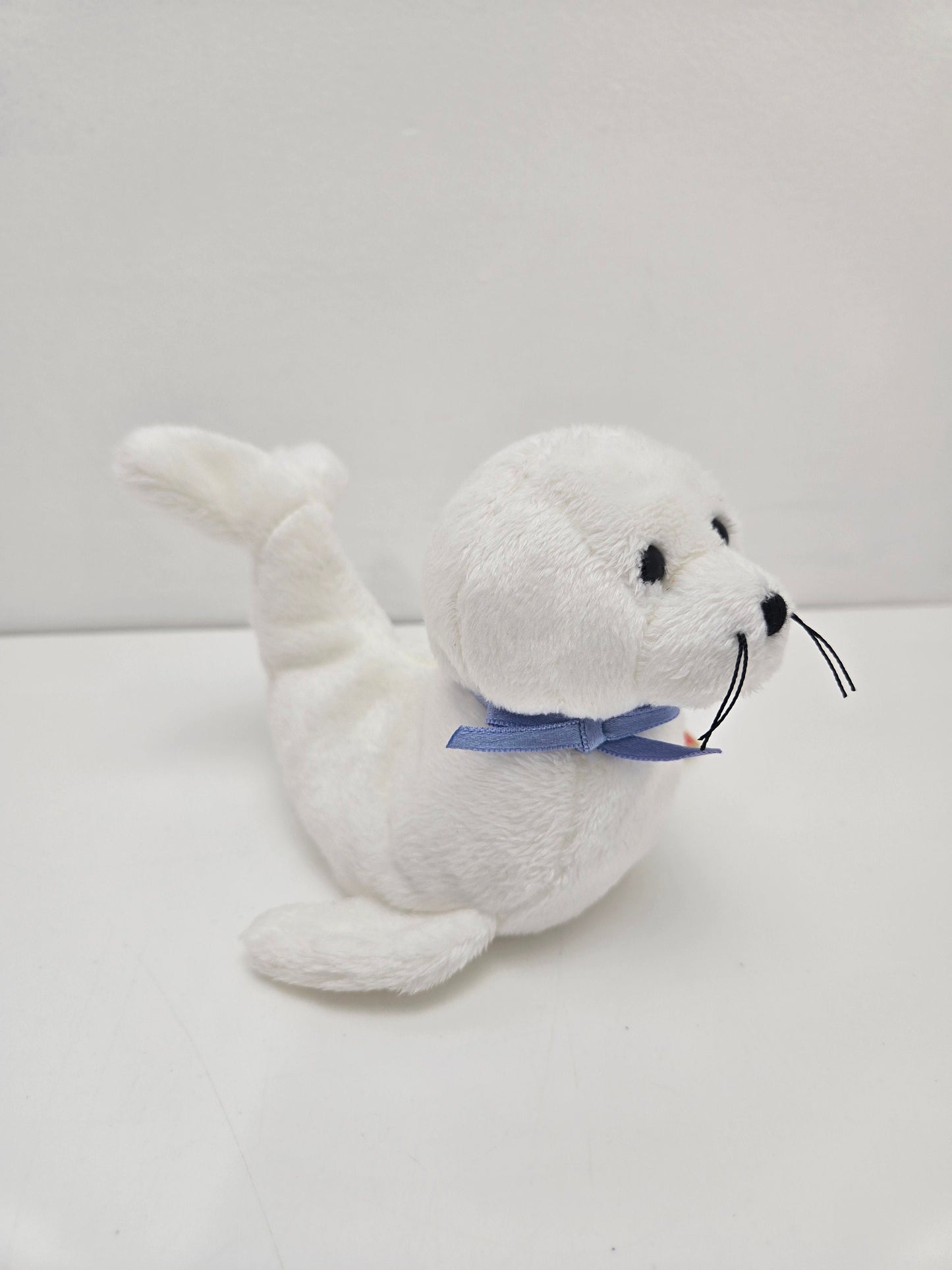 Ty Beanie Baby “Icing” the White Seal (6.5 inch)