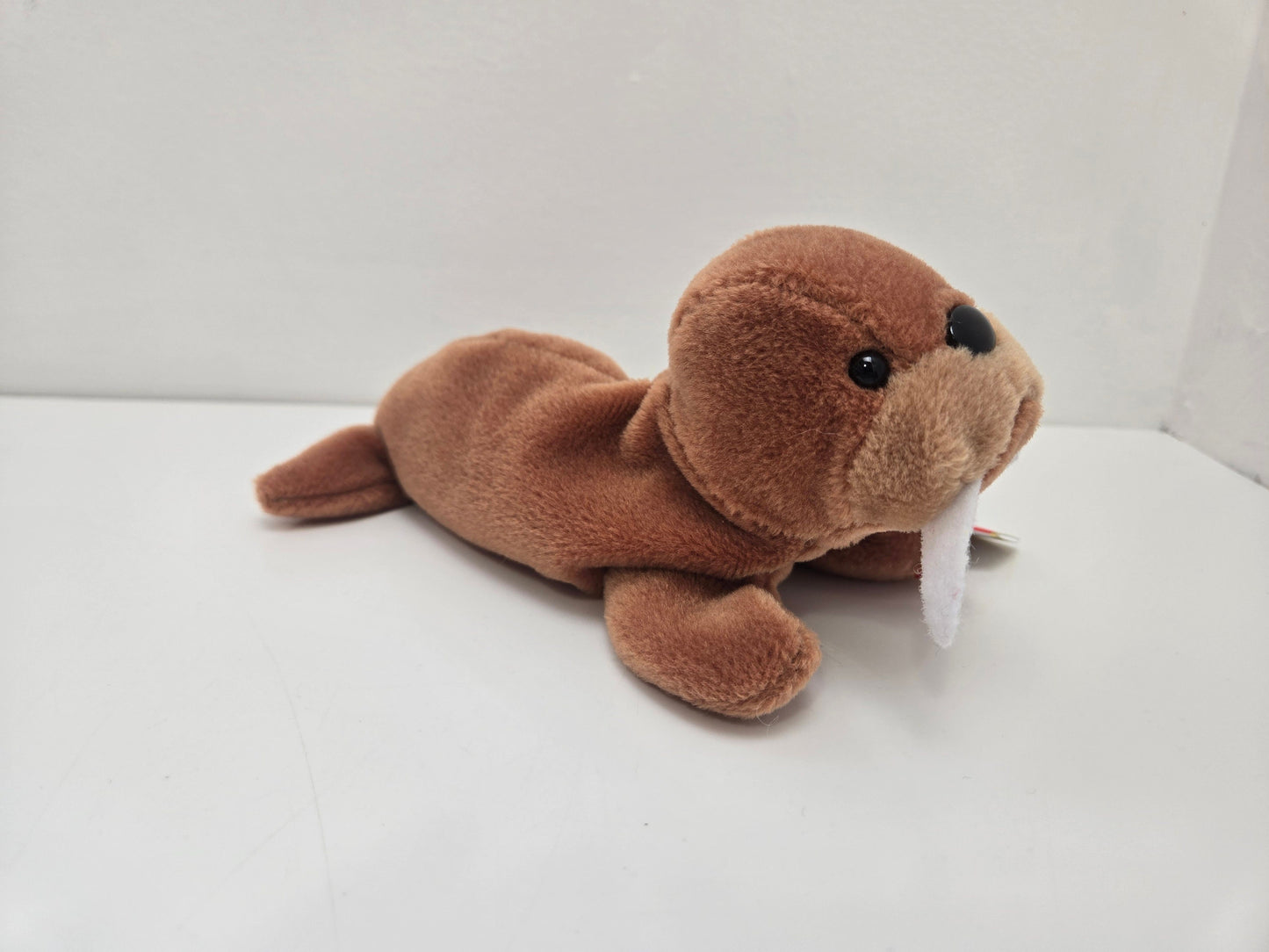 Ty Beanie Baby “Tusk” the Walrus (7.5 inch)