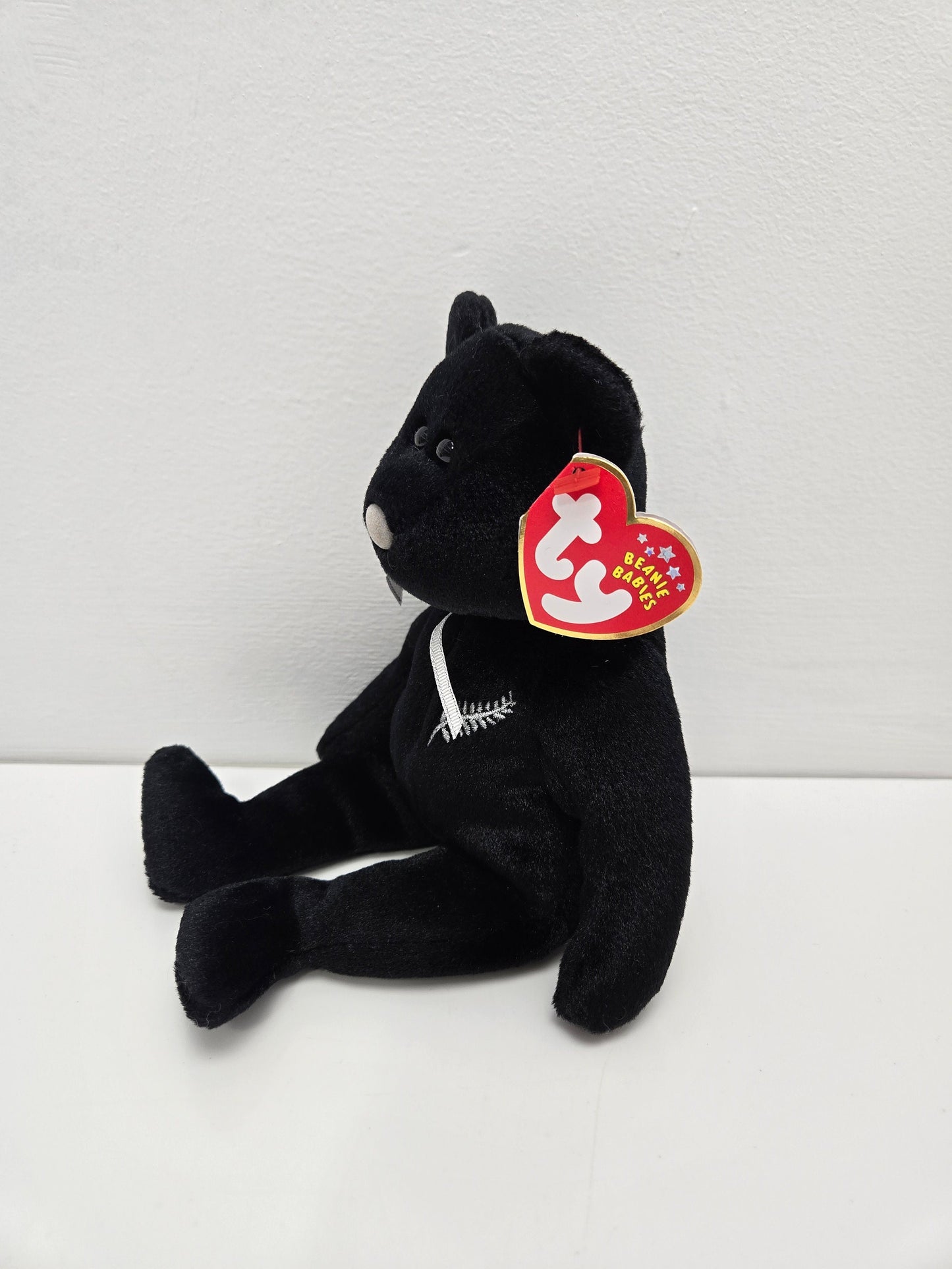 Ty Beanie Baby “Ferny” the Bear - New Zealand Exclusive (8.5 inch)