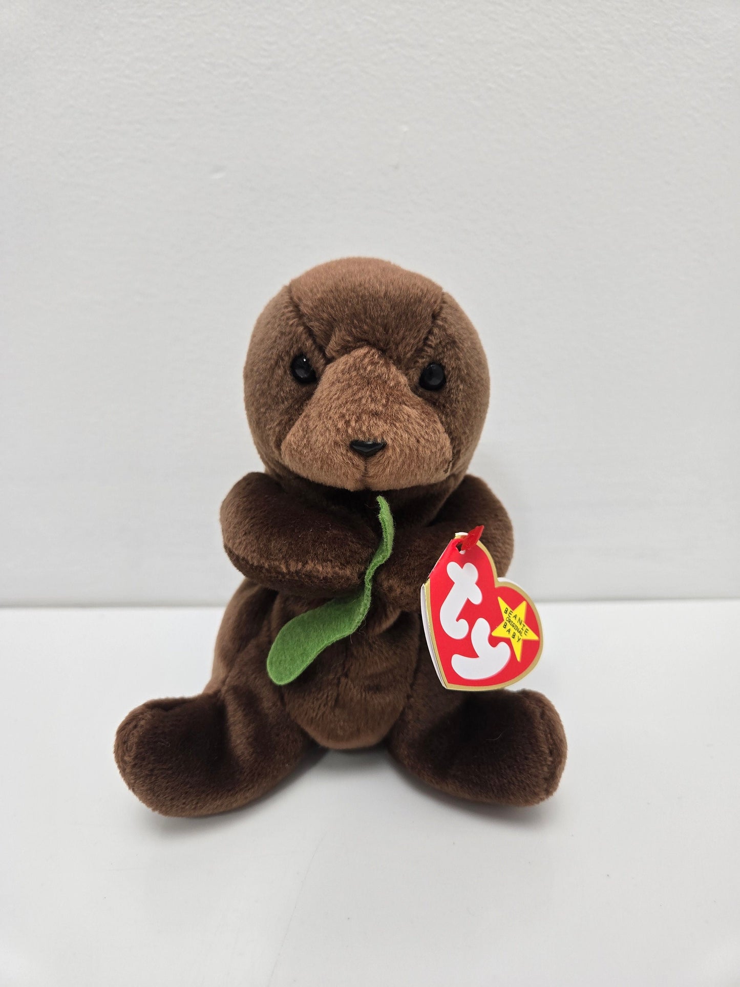 Ty Beanie Baby “Seaweed” the Otter (6 inch)