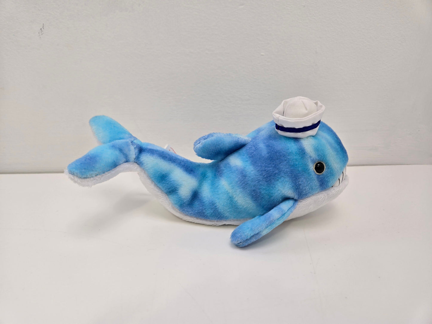 Ty Beanie Baby “Captain” the Blue Whale (7 inch)