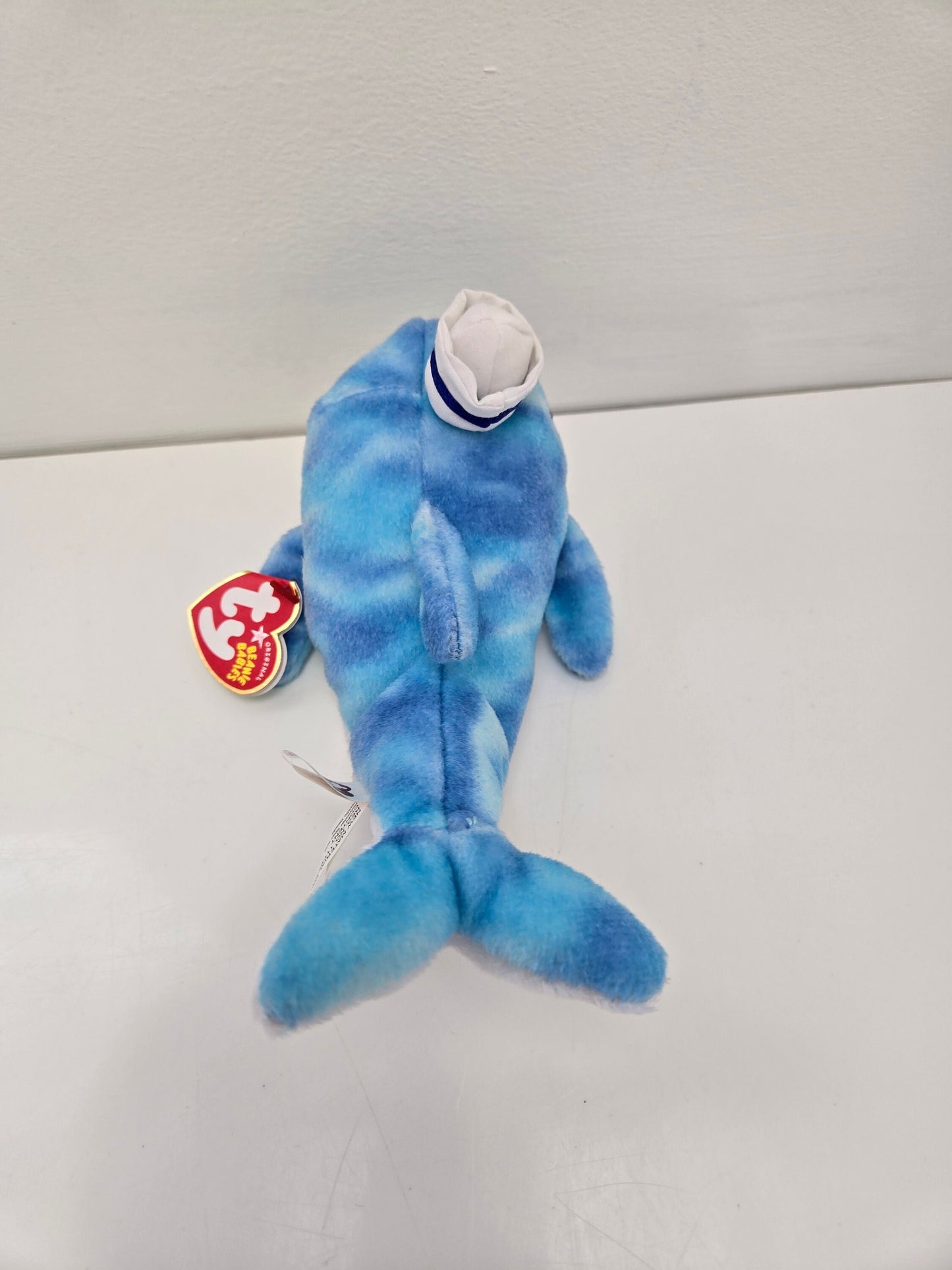 Ty Beanie Baby “Captain” the Blue Whale (7 inch)