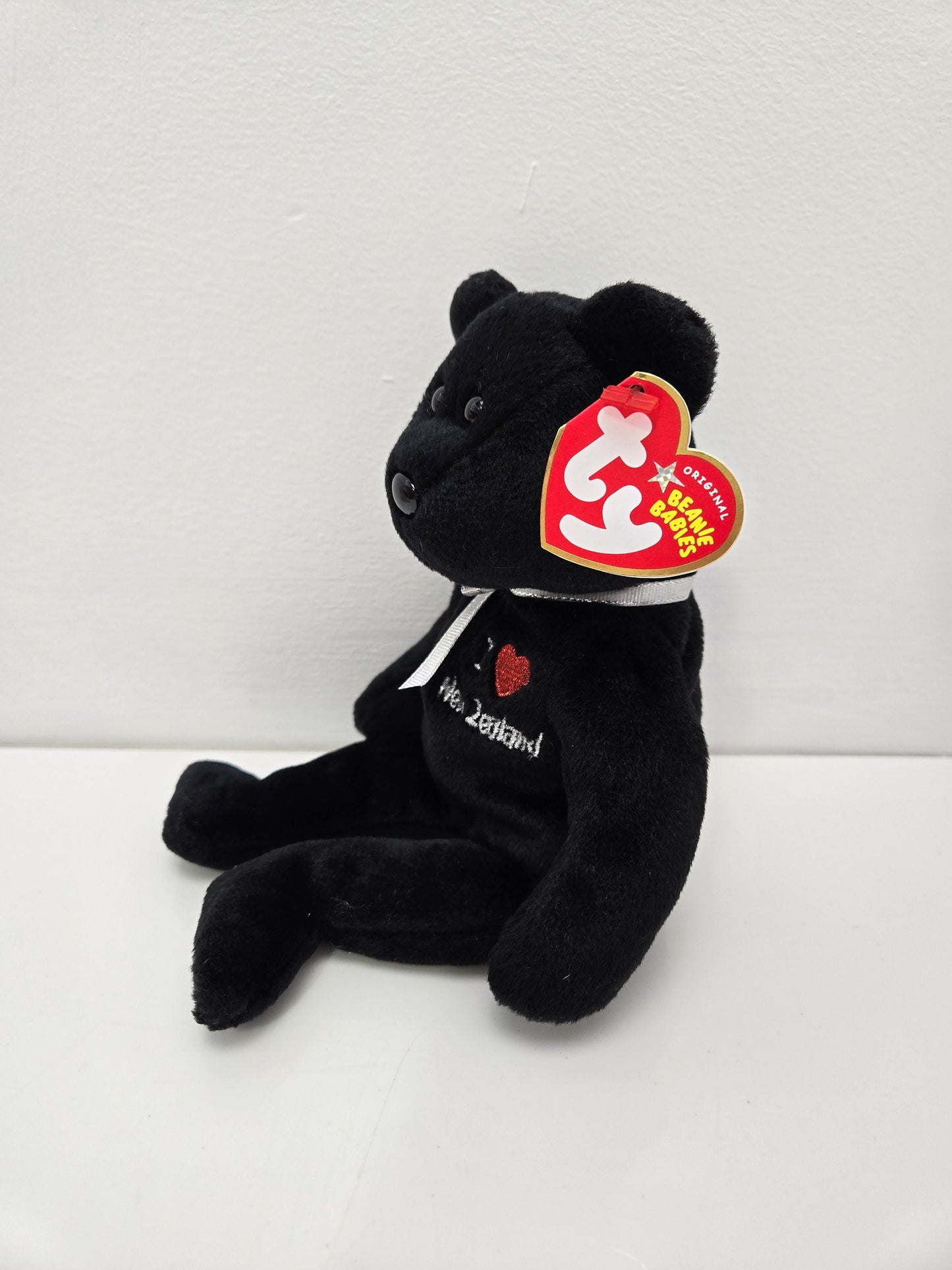 Ty Beanie Baby “New Zealand” the I Love New Zealand Bear - Asia Pacific Exclusive (8.5 inch)