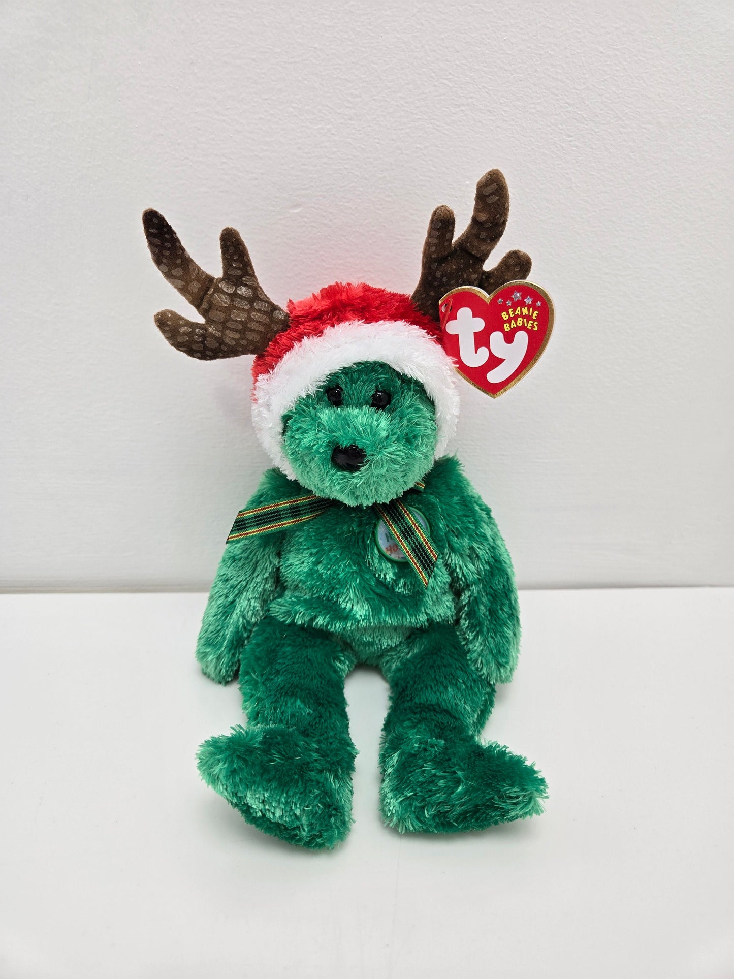 Ty Beanie Baby “2002 Holiday Teddy” the Green Reindeer Bear (8.5 inch)