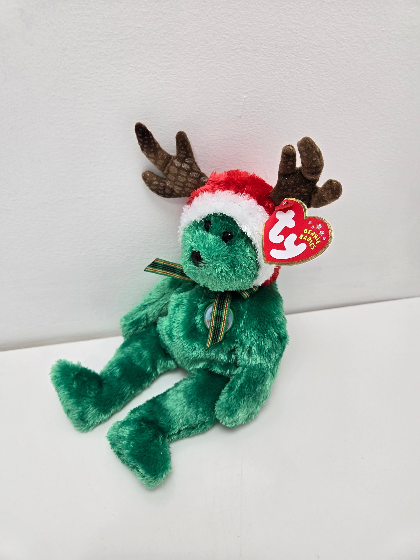 Ty Beanie Baby “2002 Holiday Teddy” the Green Reindeer Bear (8.5 inch)