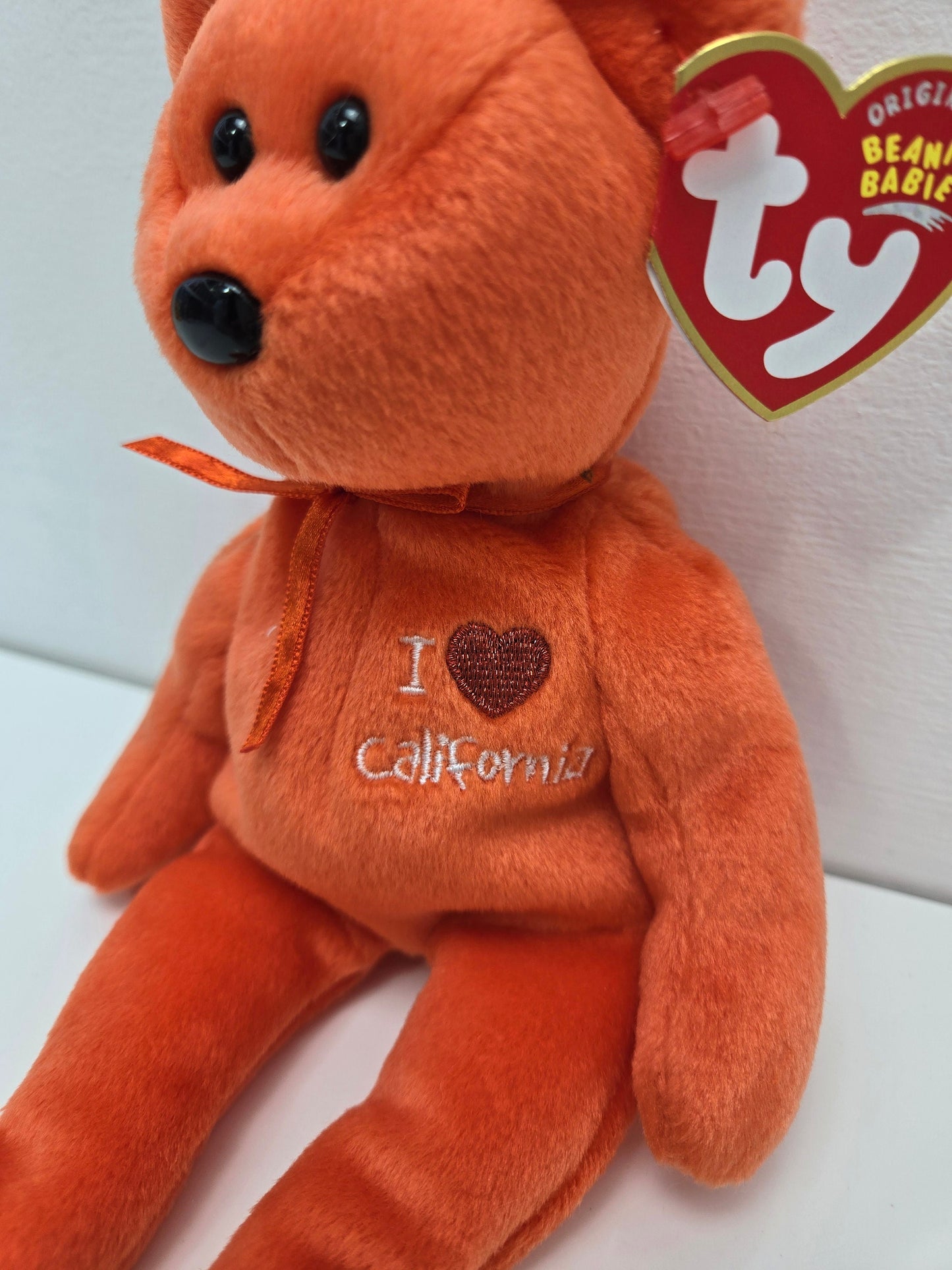 Ty Beanie Baby “California” the I Love California Bear - State Exclusive (8.5 inch)