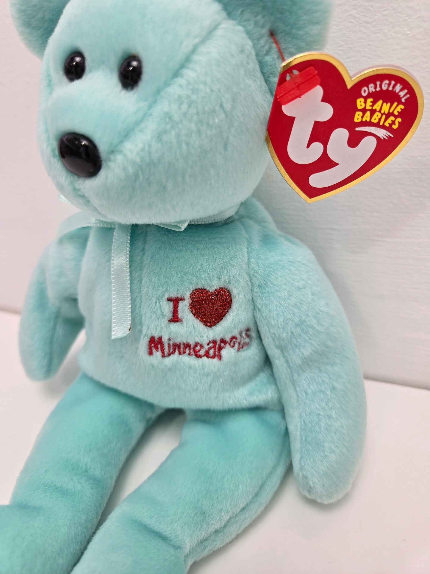 Ty Beanie Baby “Minneapolis” the I Love Minneapolis Bear - State Exclusive (8.5 inch)