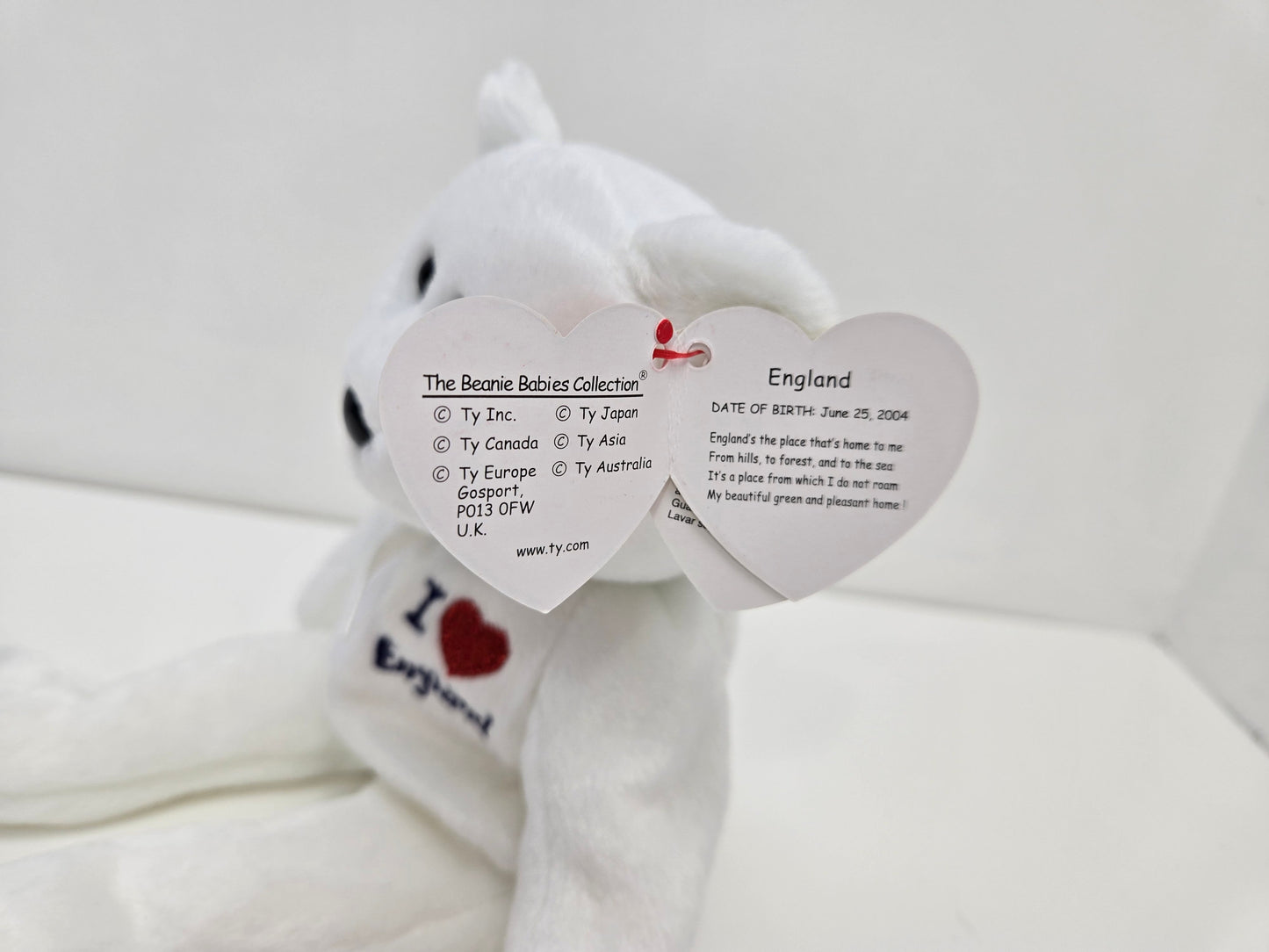 Ty Beanie Baby “England” the I Love England Bear - UK Exclusive (8.5 inch)