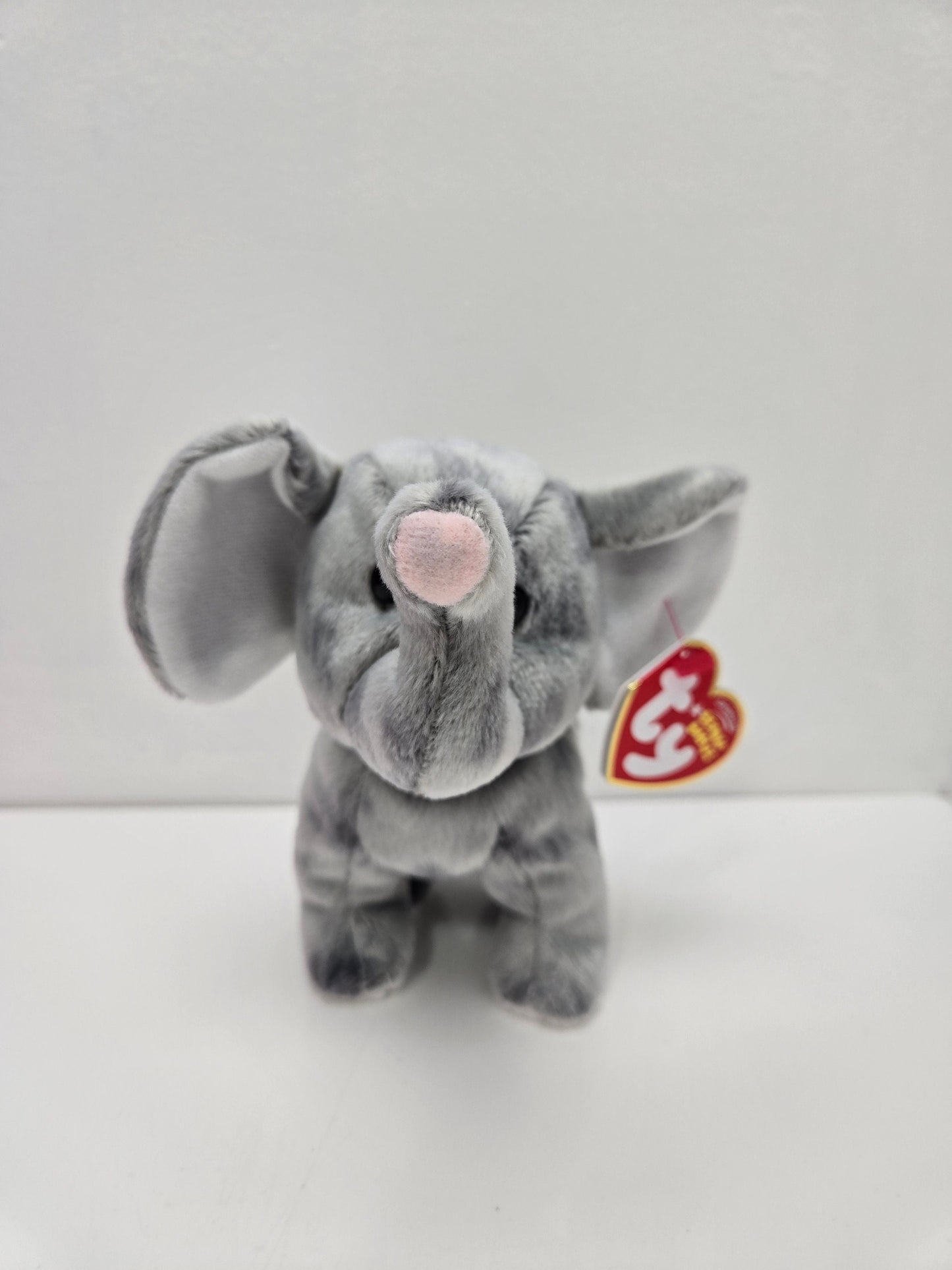 Ty Beanie Baby “Shocks” the Grey Elephant! (6 inch)