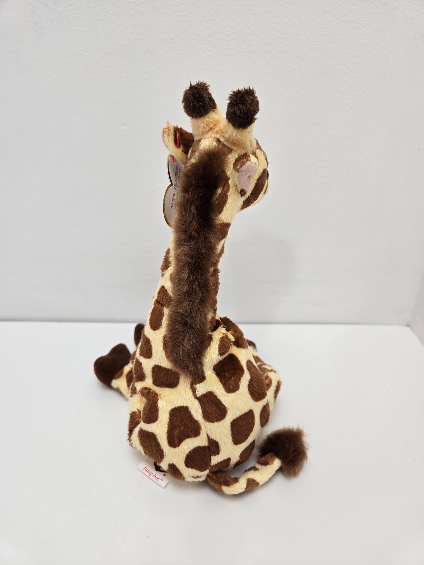 Ty Beanie Baby “Jumpshot” the Giraffe (7 inch)