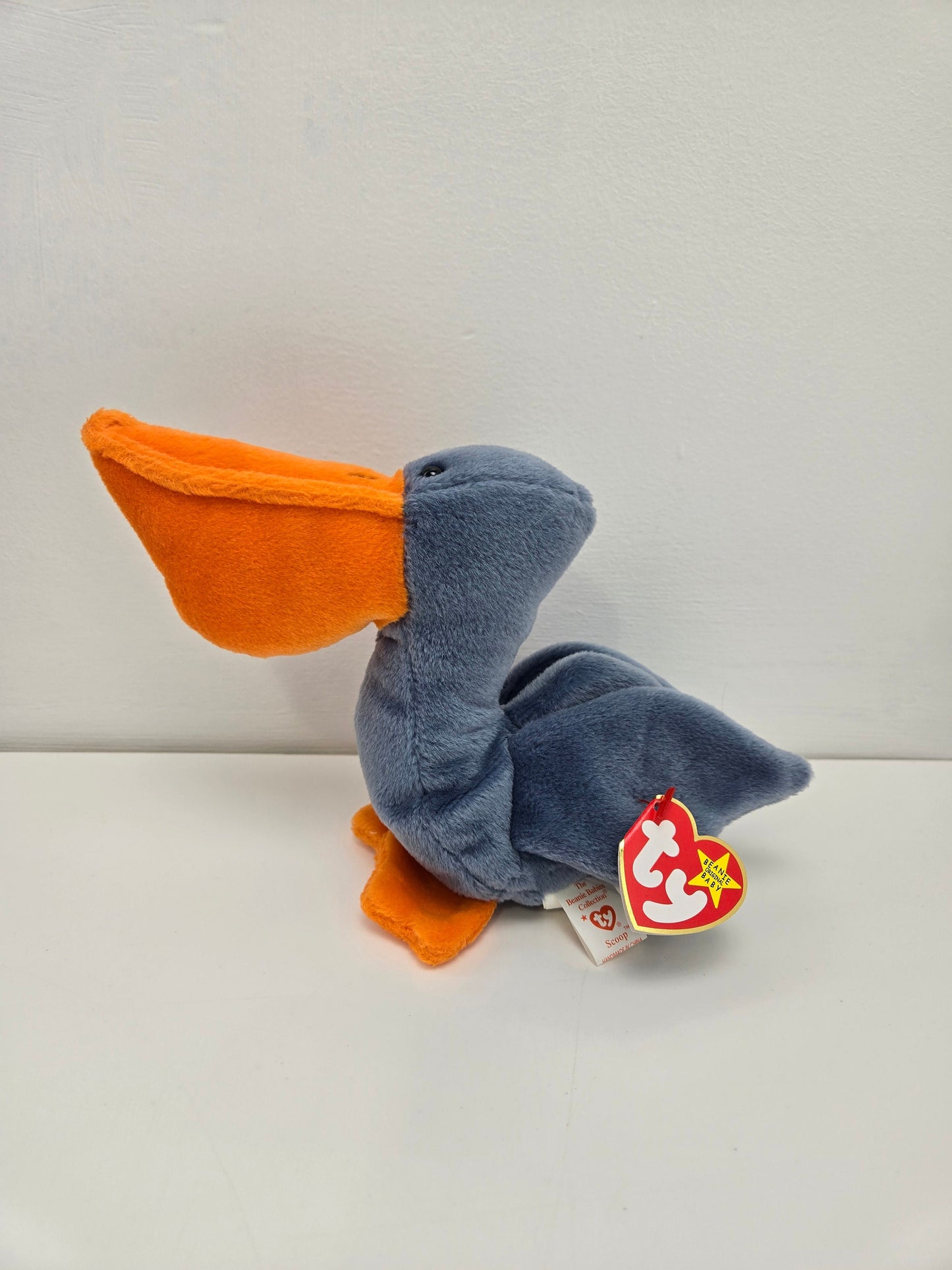 Ty Beanie Baby “Scoop” the Pelican! (5.5 inch)