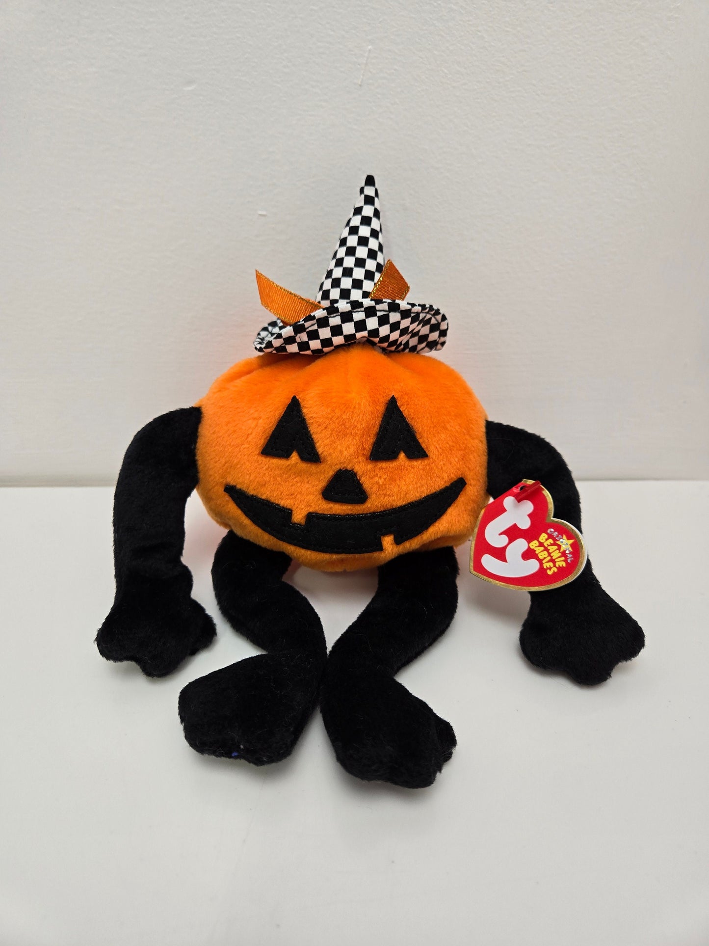 Ty Beanie Baby “Trick R. Treat” the Pumpkin  (5.5 inch)