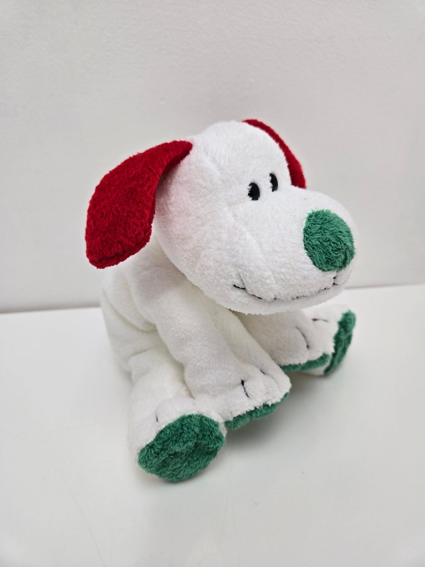 Ty Pluffies Collection “Frost” the Green, White, and Red Holiday Dog (8 inch)