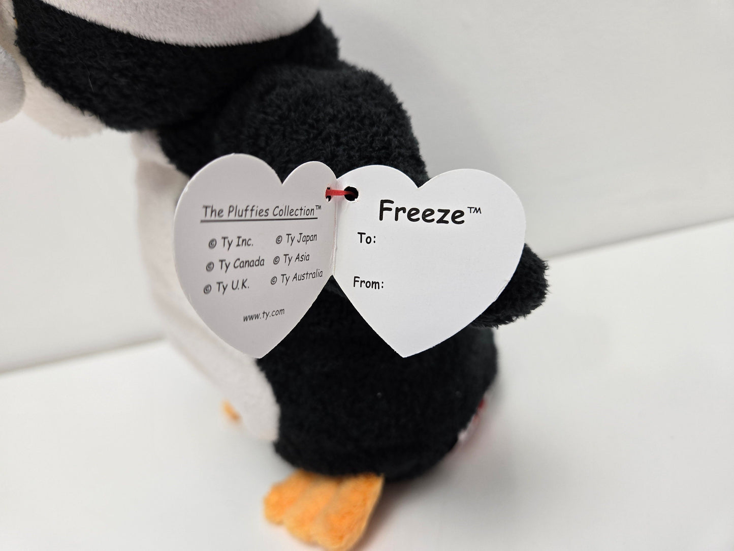 Ty Pluffies Collection “Freeze" the Adorable Penguin!! (9 inch)