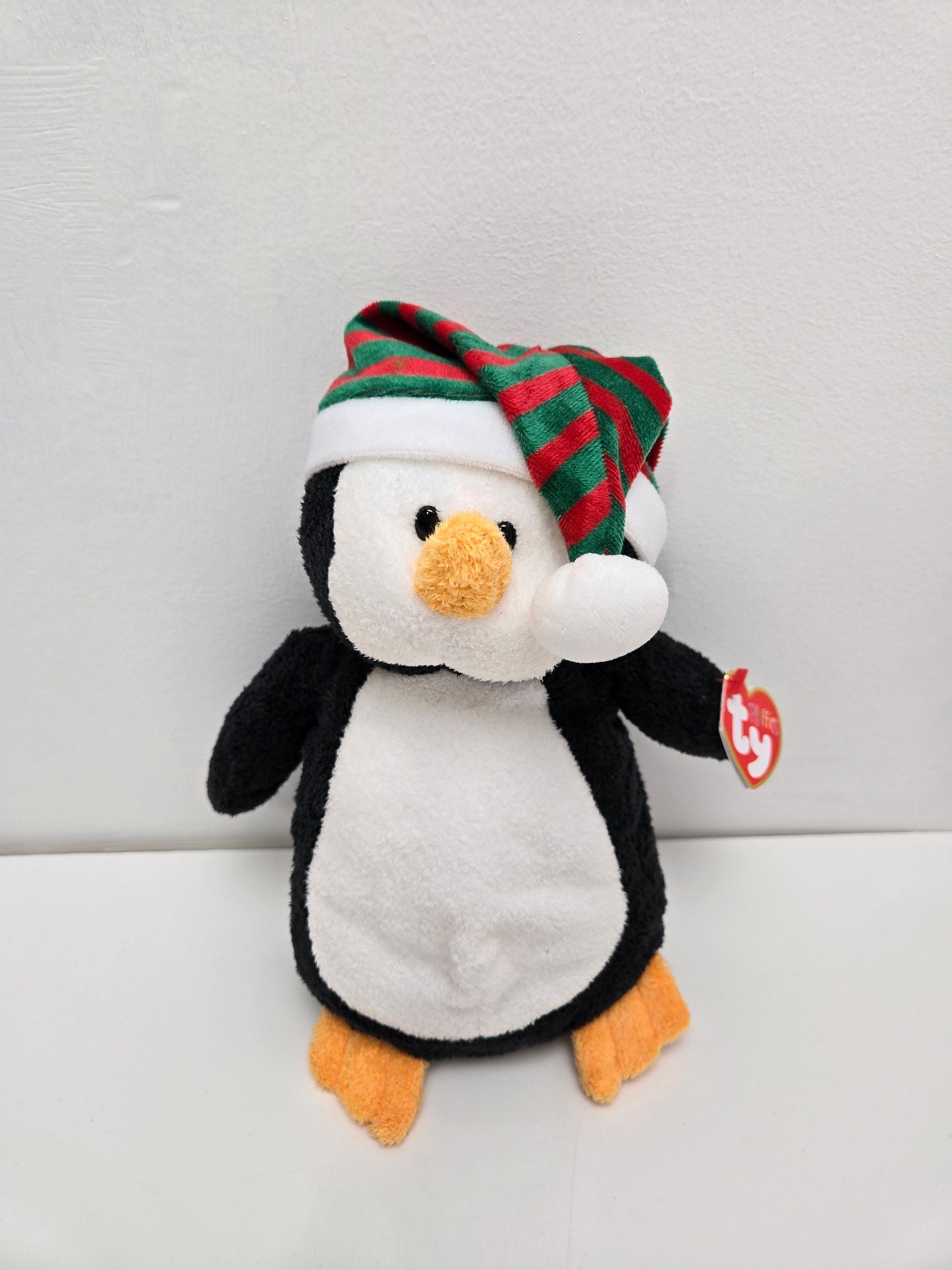 Ty Pluffies Collection “Freeze" the Adorable Penguin!! (9 inch)