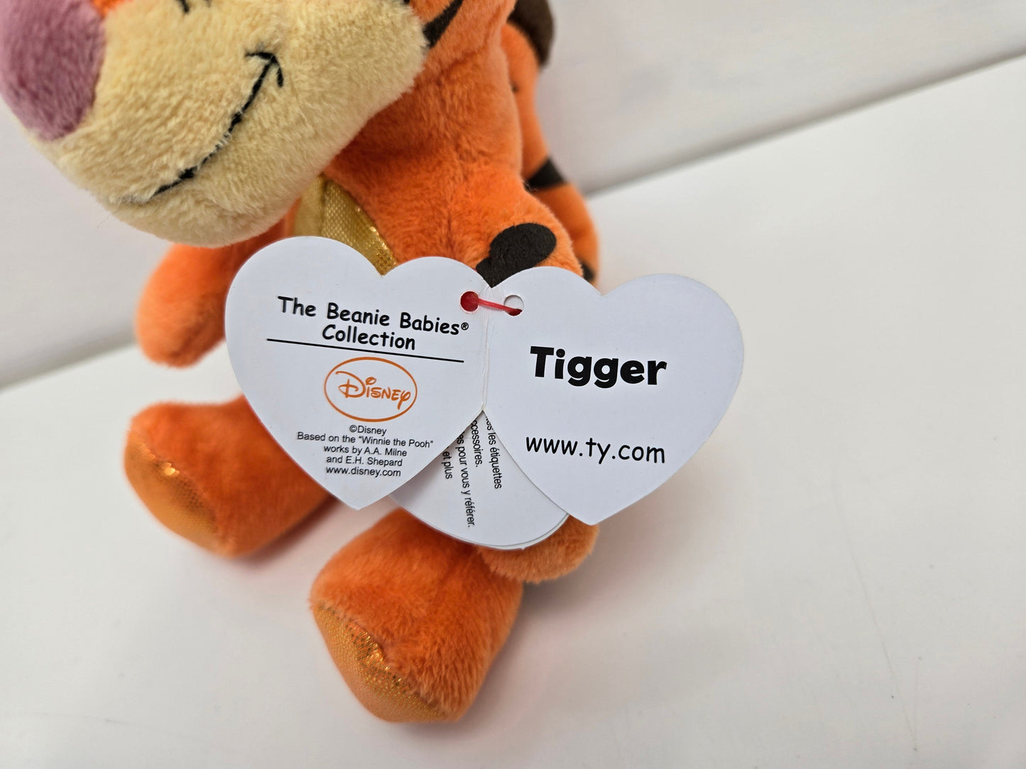 Ty Beanie Baby Disney Sparkle “Tigger” the Tiger from Disneys Winnie the Pooh (5 inch)