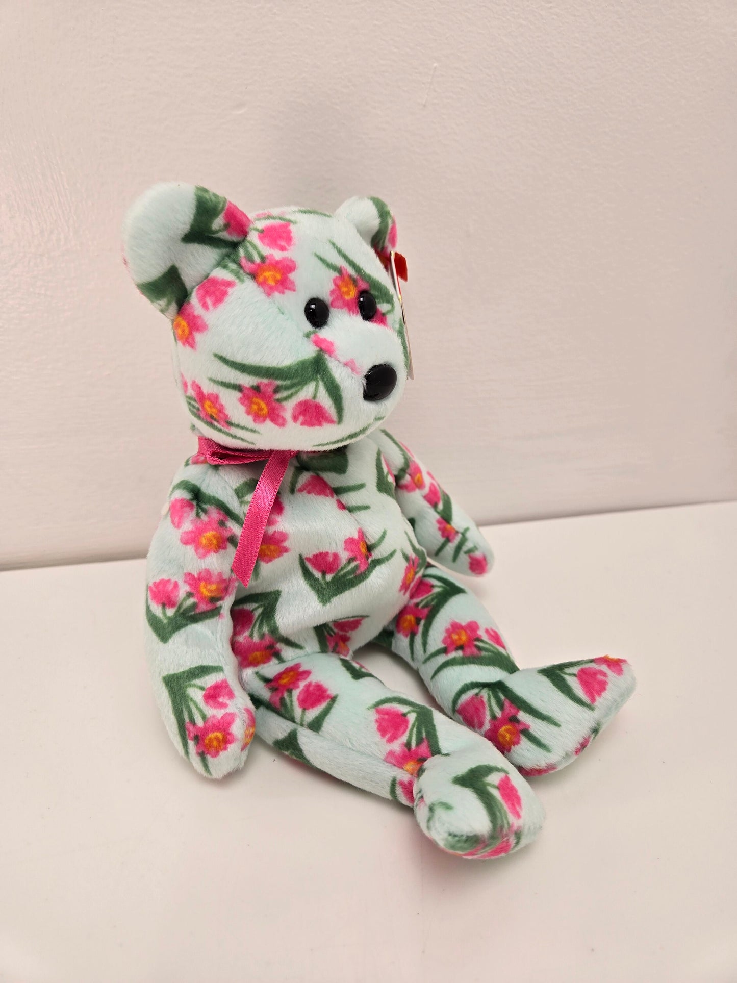 Ty Beanie Baby “Joaquim” the Flower Bear - Asia Pacific Exclusive (8.5 inch)