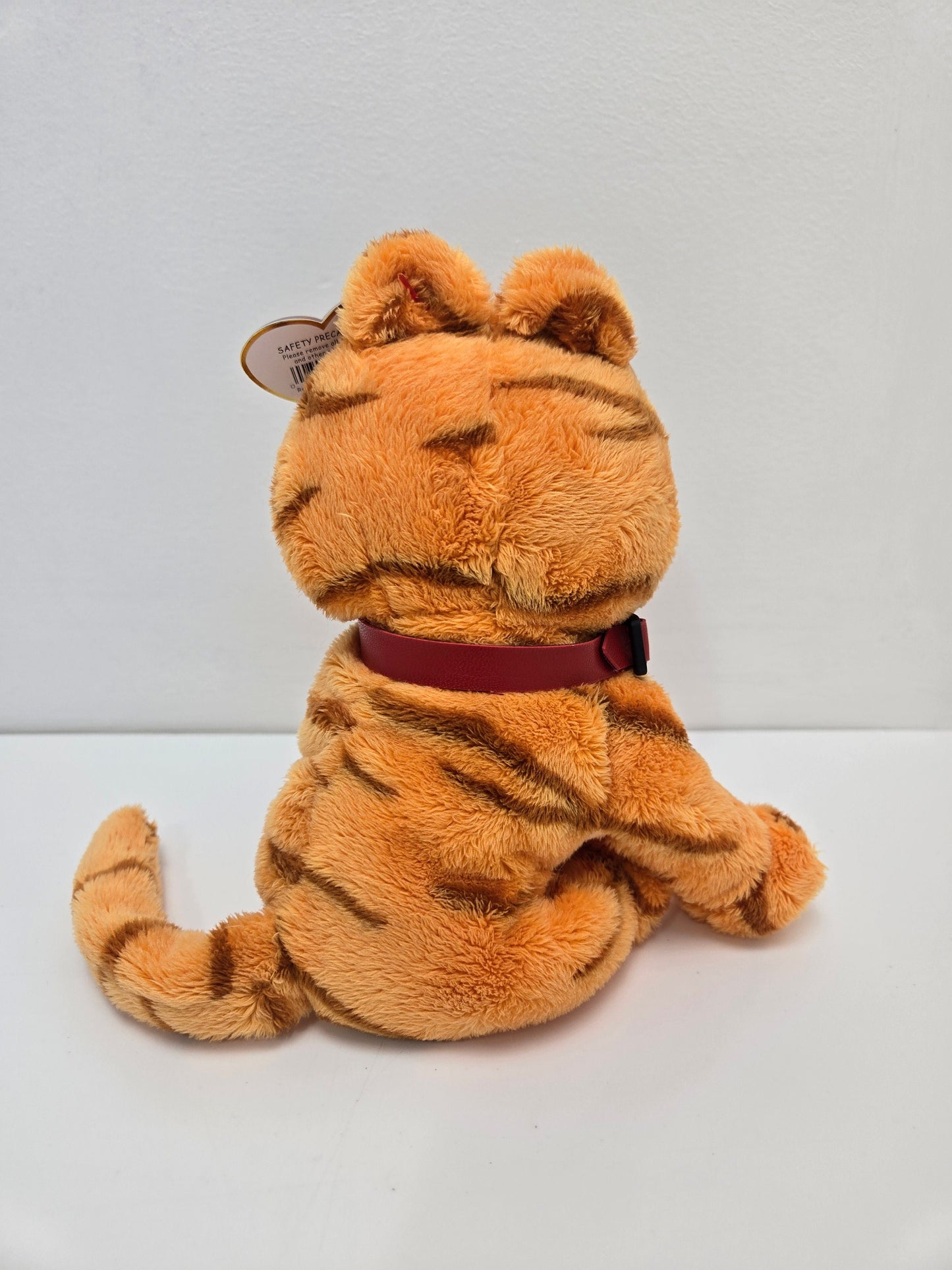 Ty Beanie Baby “Garfield” the Orange Cat! (7 inch)