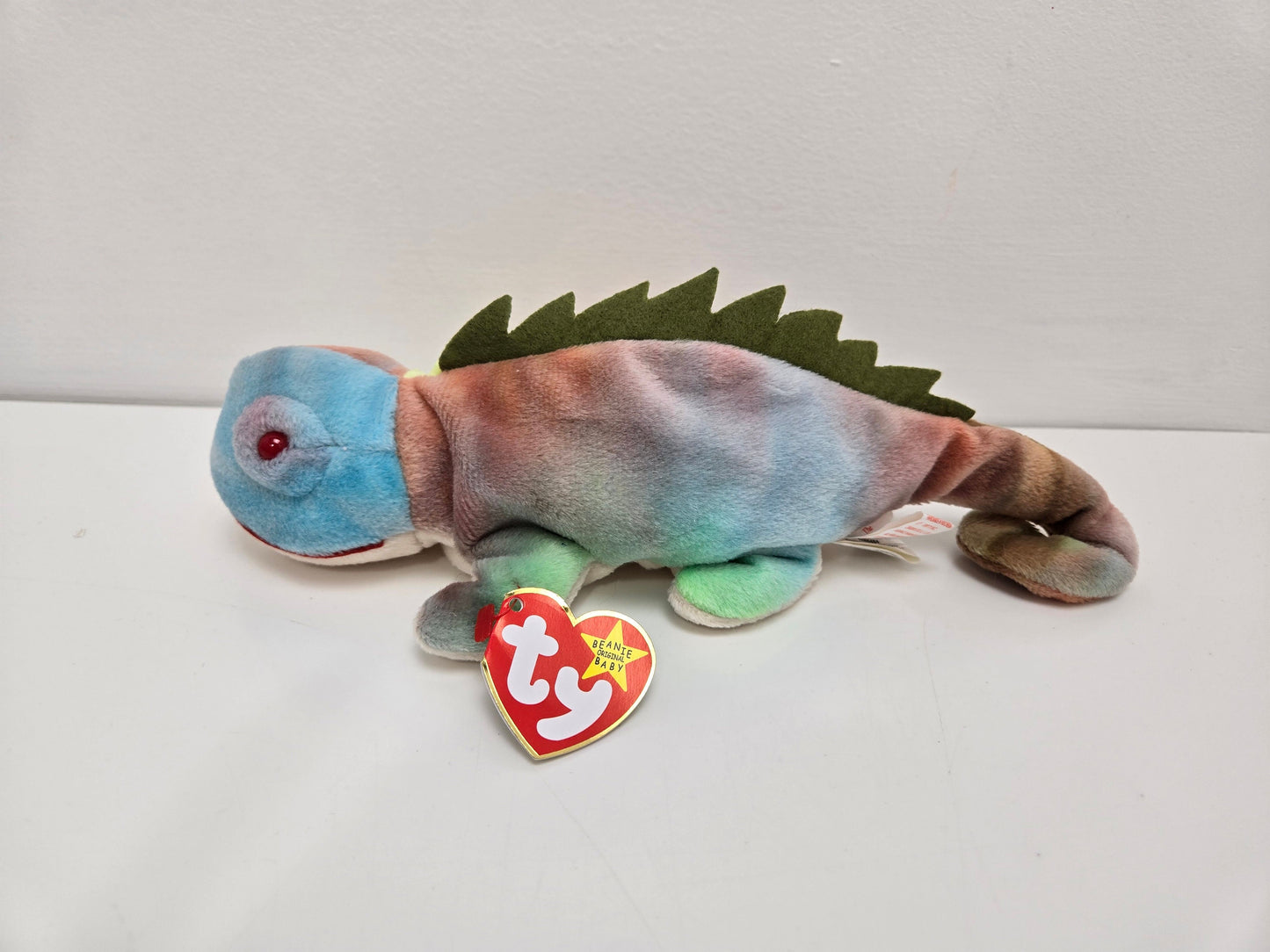 Ty Beanie Baby “Iggy” the Unique Coloured Tie-Dye Iguana Handmade in Indonesia! (9 inch)