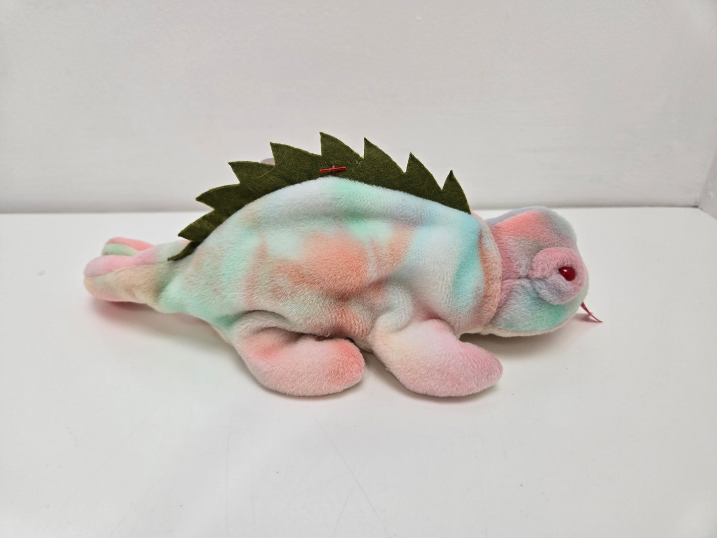 Ty Beanie Baby “Iggy” the Pastel Coloured Tie-Dye Iguana! (9 inch)