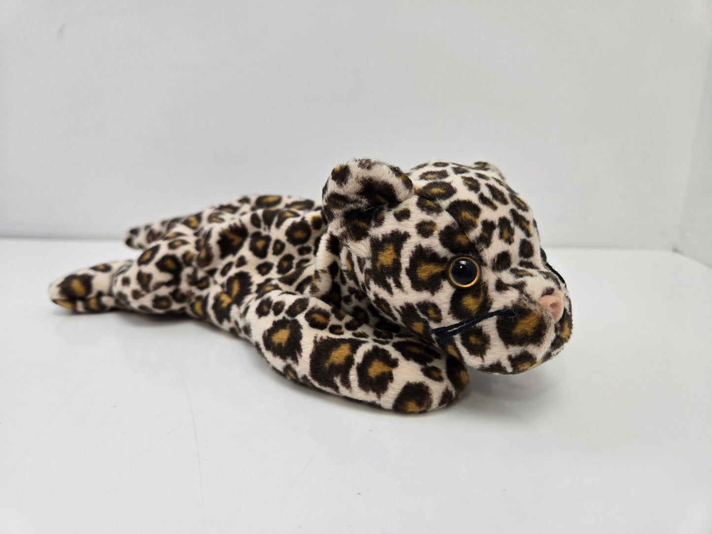 Ty Beanie Baby “Freckles” the Leopard! (8.5 inch)