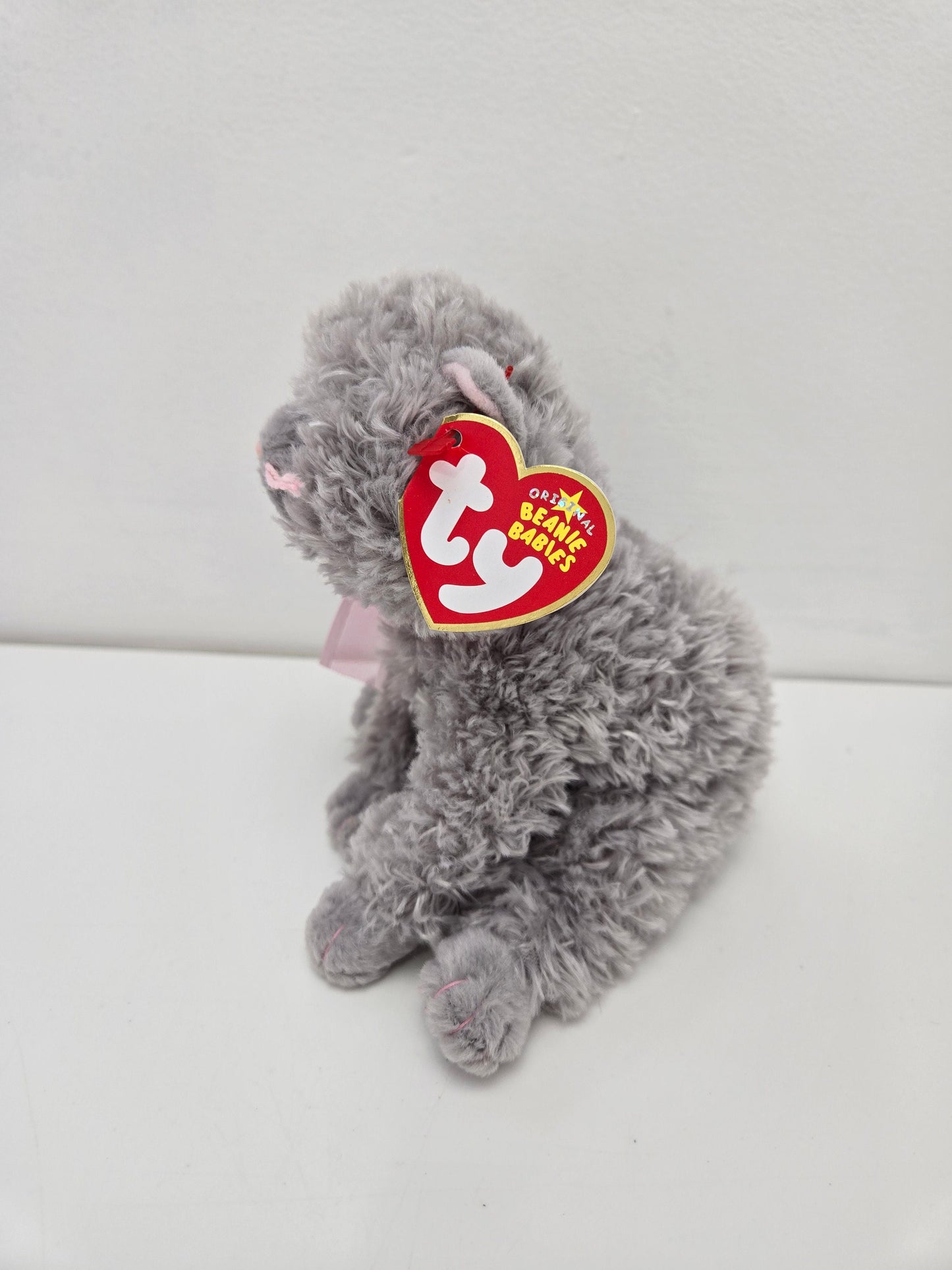 Ty Beanie Baby “Fluff” the Grey Cat  with Pink Bow (7 inch)