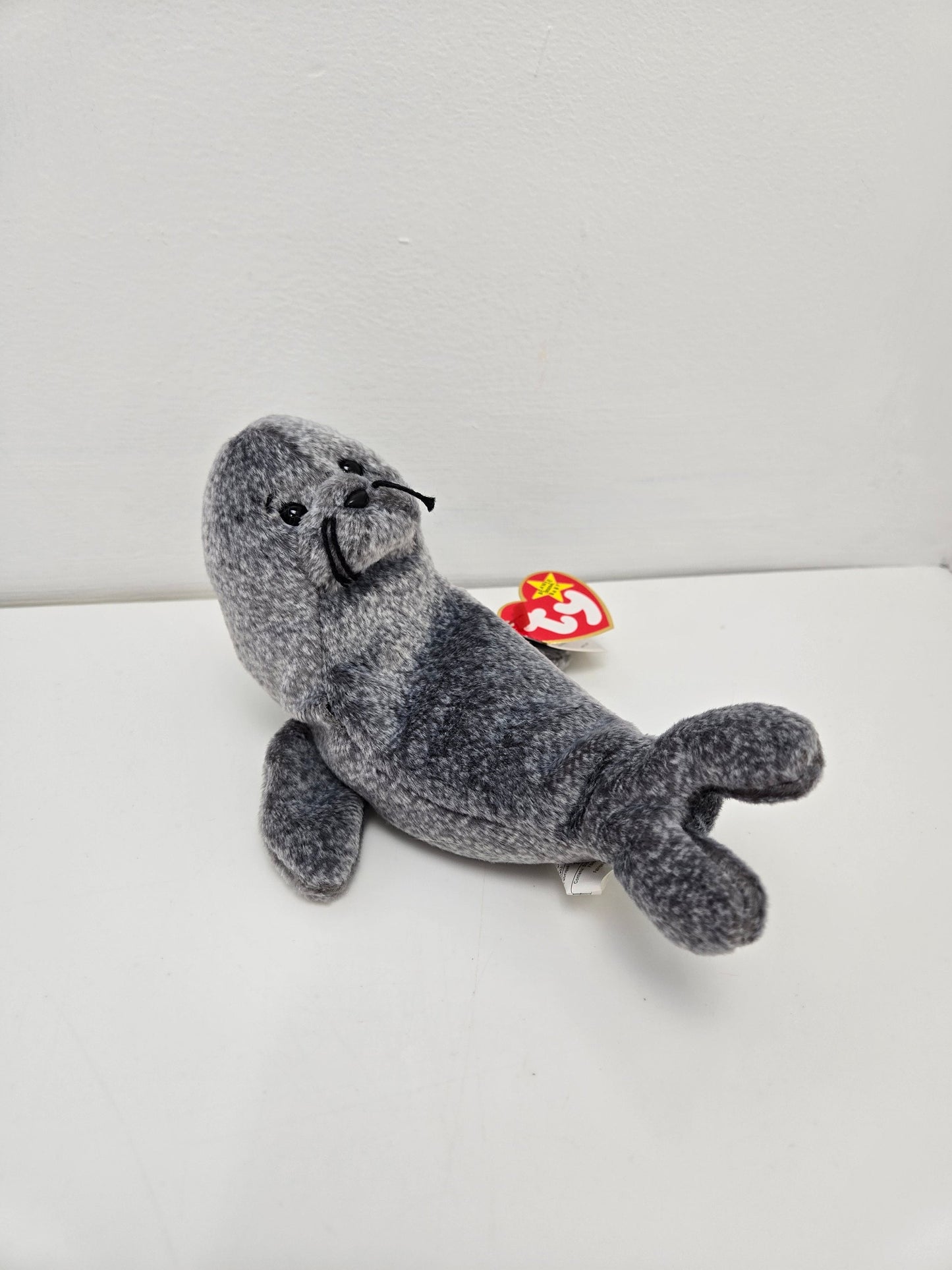 Ty Beanie Baby Seal “Slippery” the Seal! (7 inch)