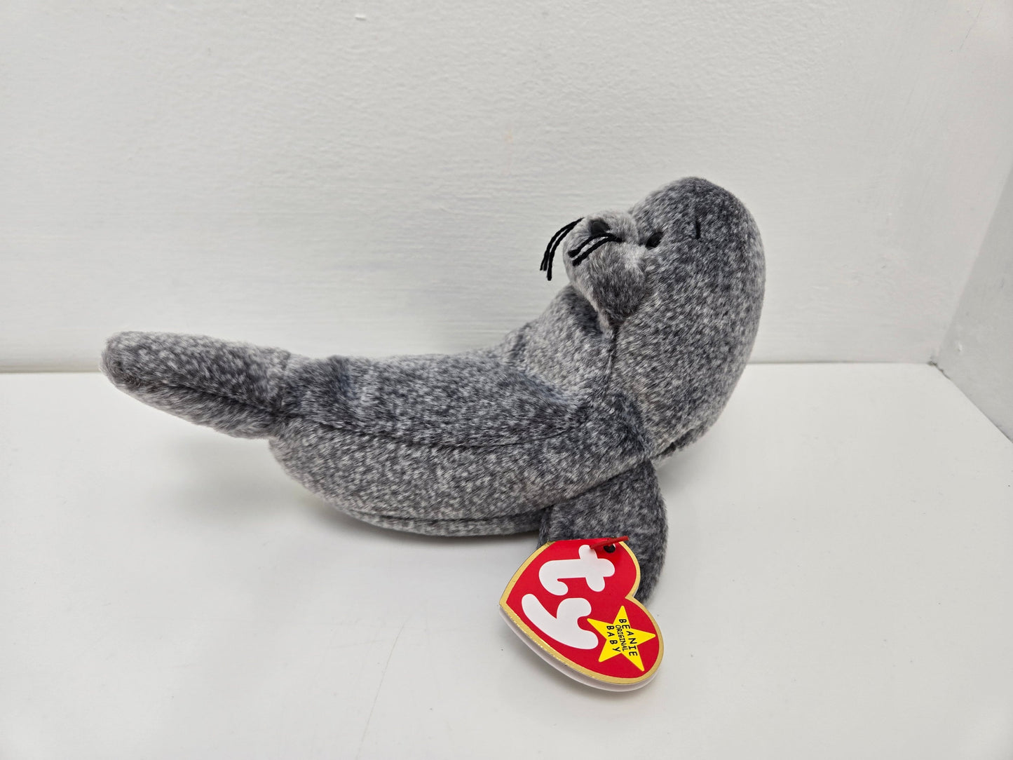 Ty Beanie Baby Seal “Slippery” the Seal! (7 inch)