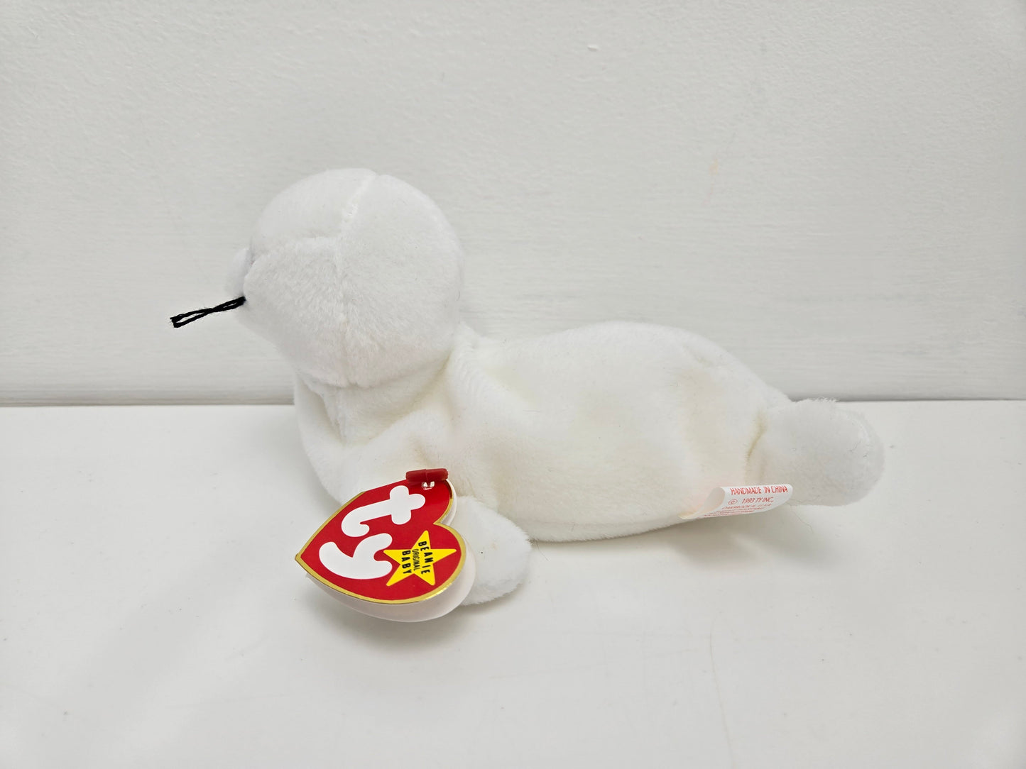 Ty Beanie Baby “Seamore” the White Seal! (7 inch)