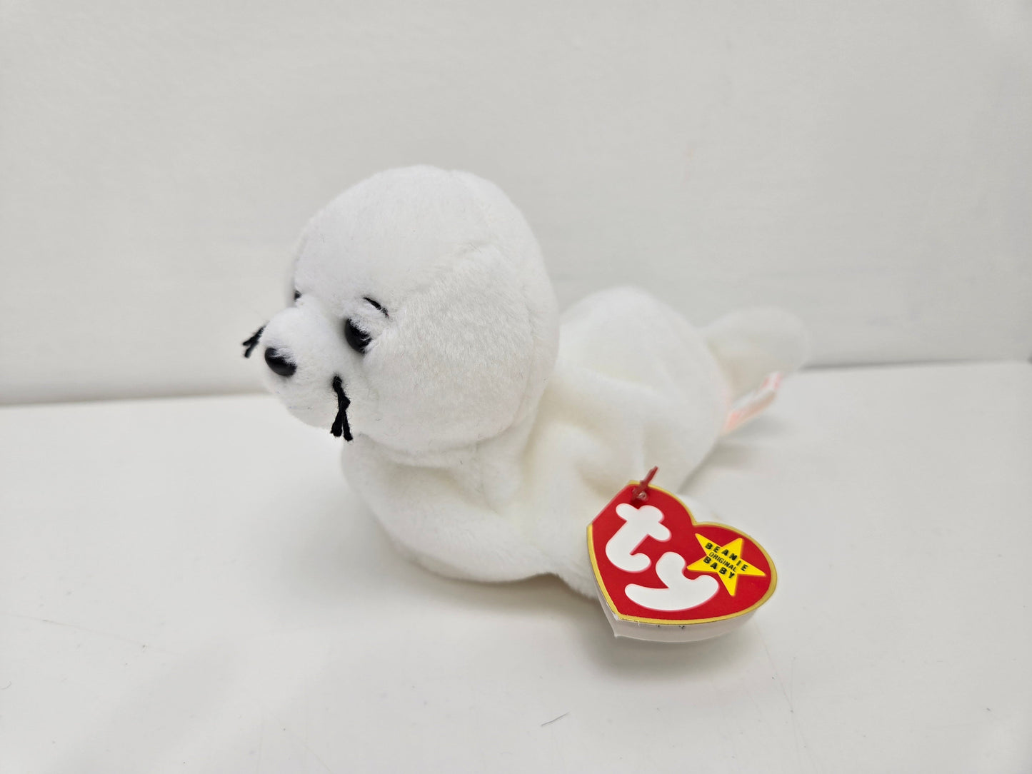 Ty Beanie Baby “Seamore” the White Seal! (7 inch)