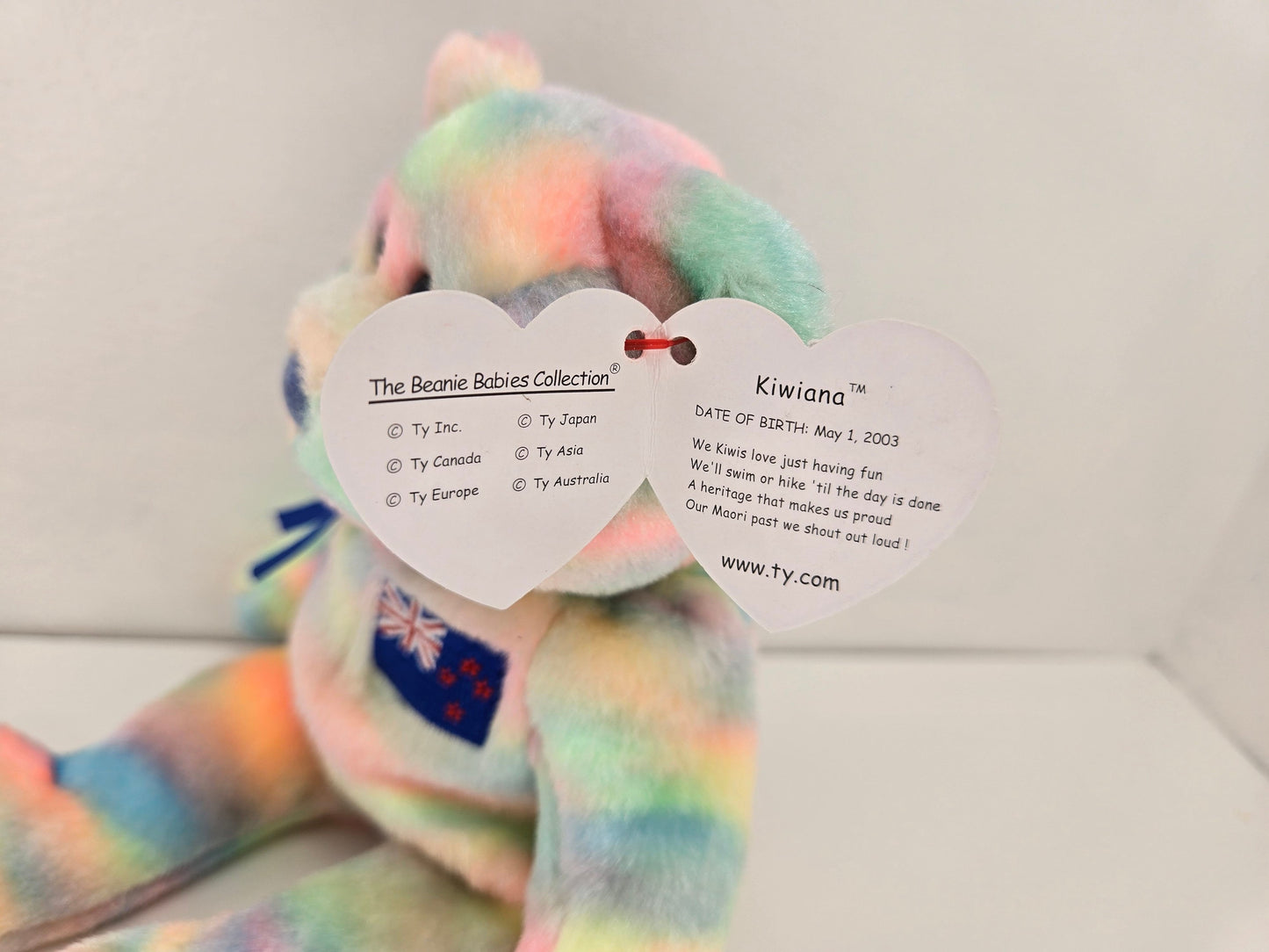 Ty Beanie Baby “Kiwiana” the New Zealand Exclusive Bear - One of six in the Asia Pacific Set (8.5 inch)