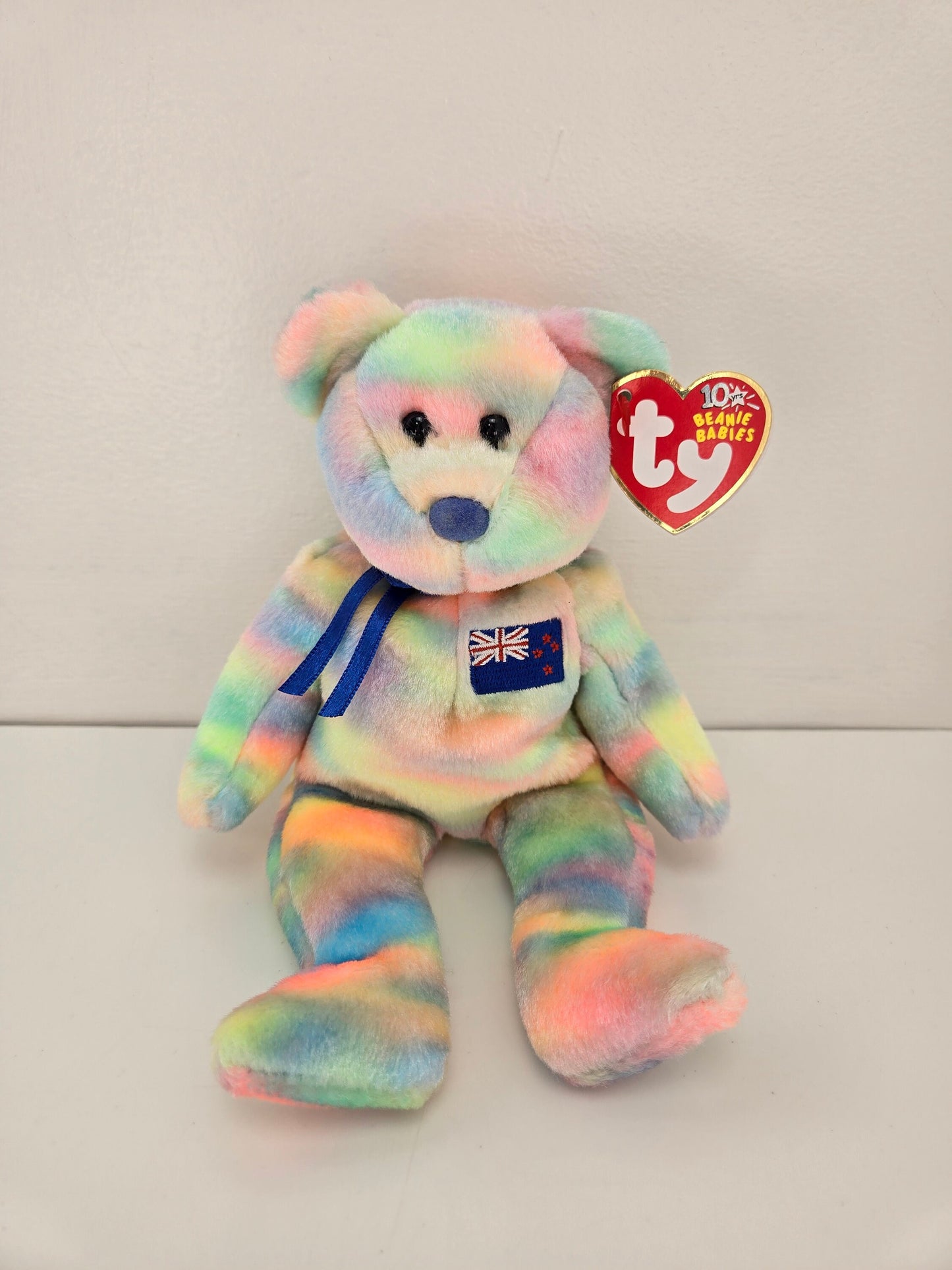 Ty Beanie Baby “Kiwiana” the New Zealand Exclusive Bear - One of six in the Asia Pacific Set (8.5 inch)