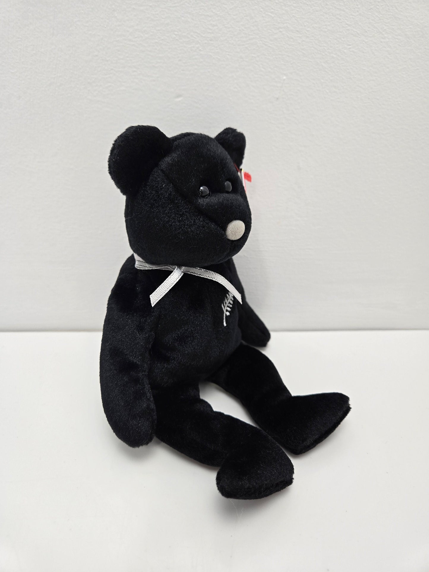 Ty Beanie Baby “Ferny” the Bear - New Zealand Exclusive (8.5 inch)