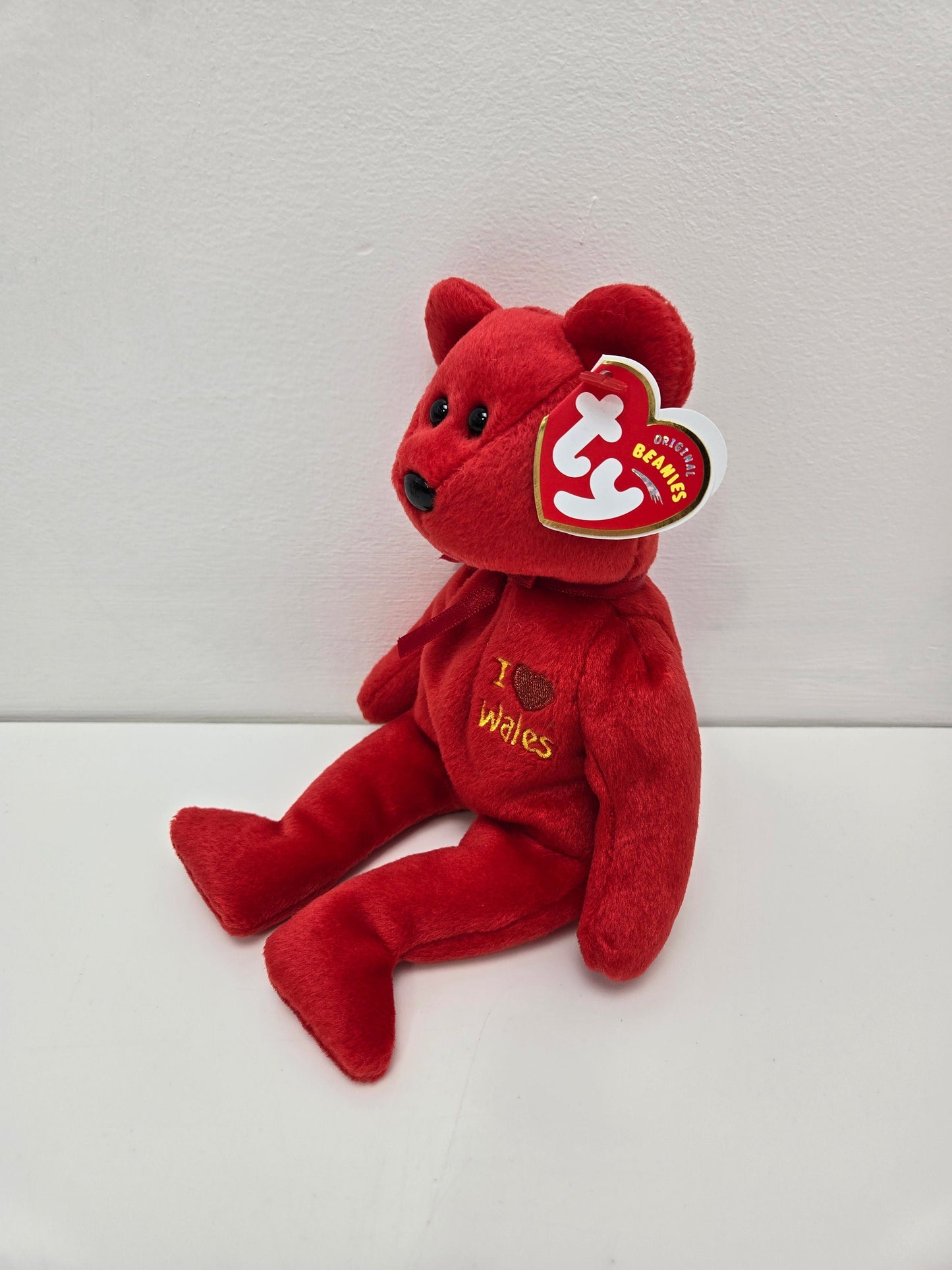 Ty Beanie Baby “Wales” the Bear - UK Exclusive (8.5 inch)