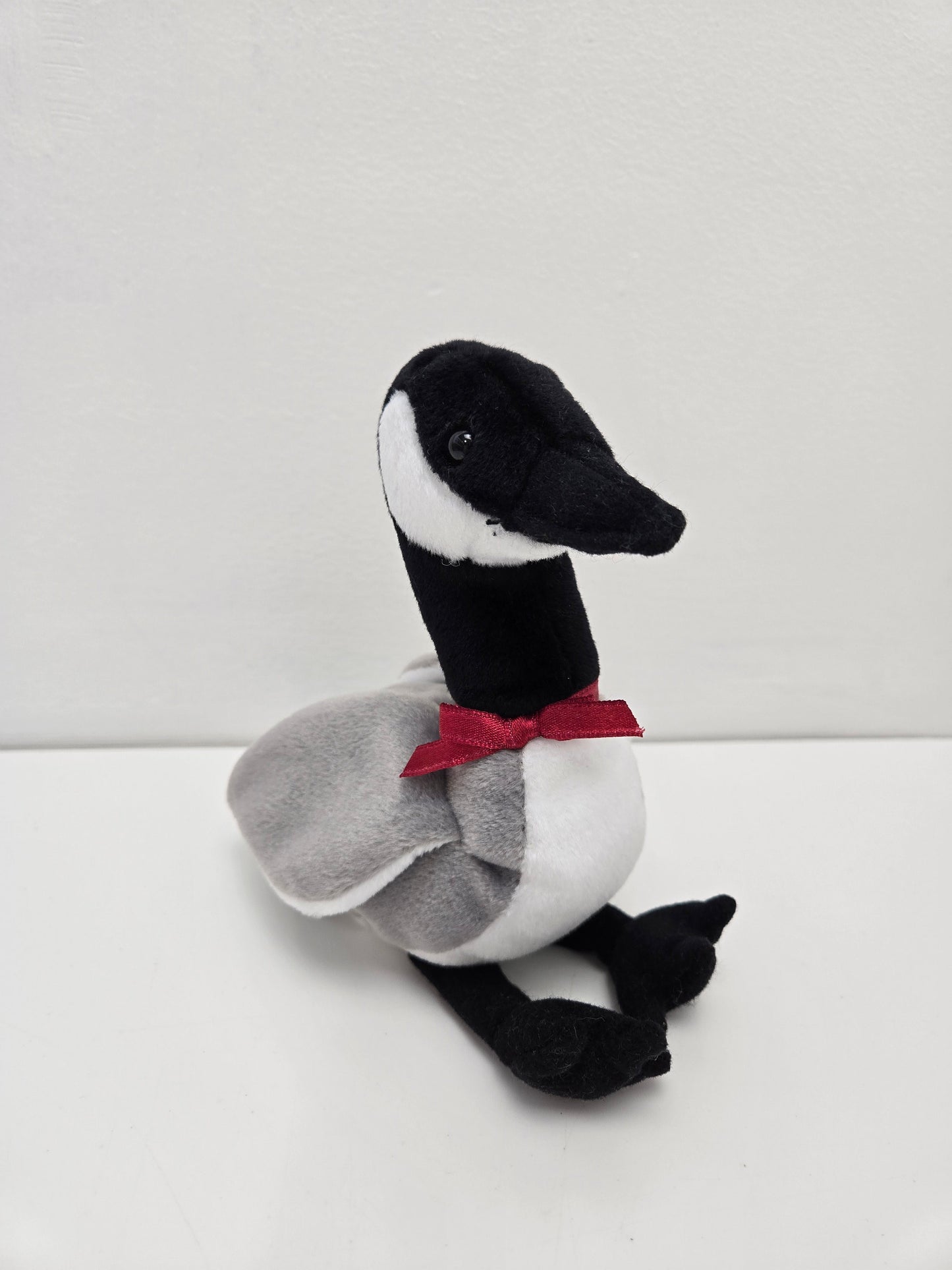 Ty Beanie Baby “Loosy” the Goose (6 inch)