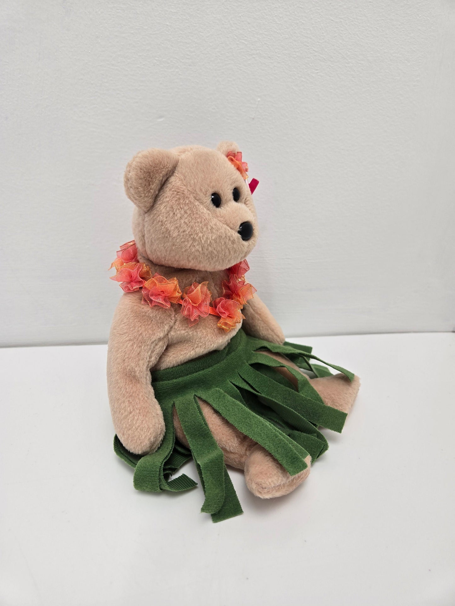 Ty Beanie Baby “Alana” the Hawaiian Bear (8.5 inch)