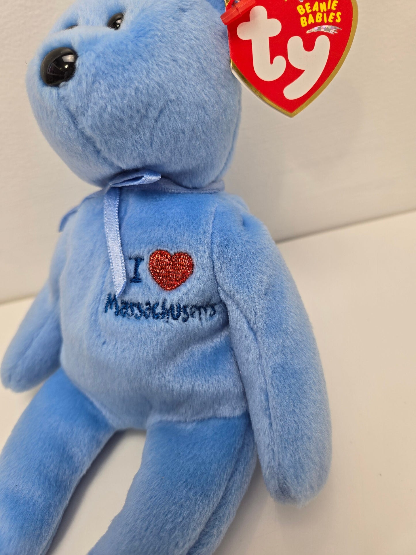 Ty Beanie Baby “Massachusetts” the I Love Massachusetts Bear (8.5 inch)