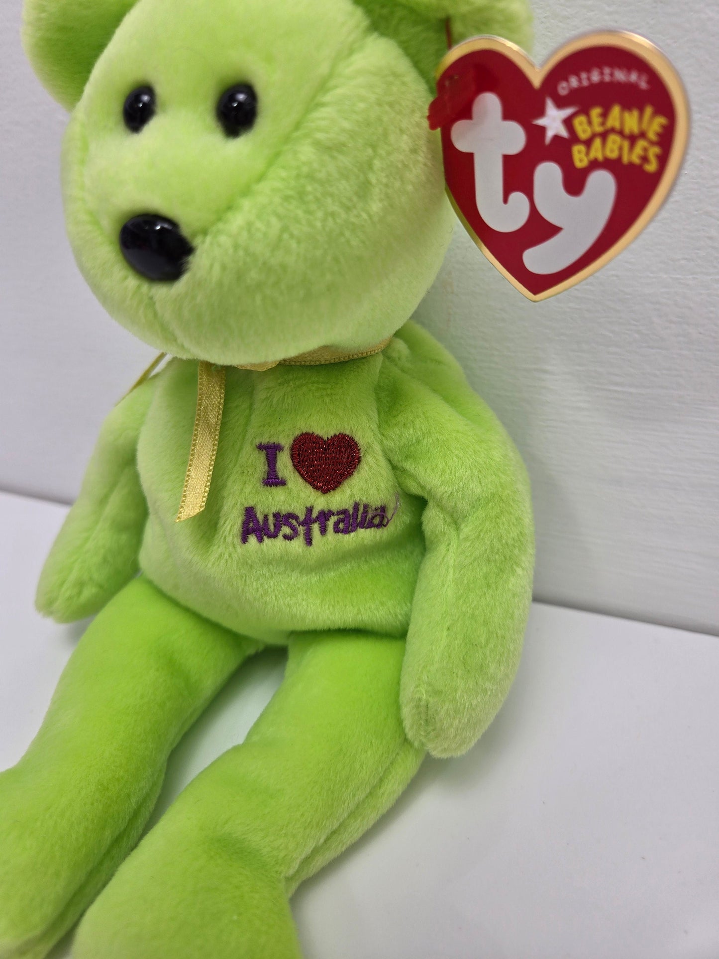 Ty Beanie Baby “Australia” the I Love Australia Bear - With or Without Beijing Olympics Tag (8.5 inch)