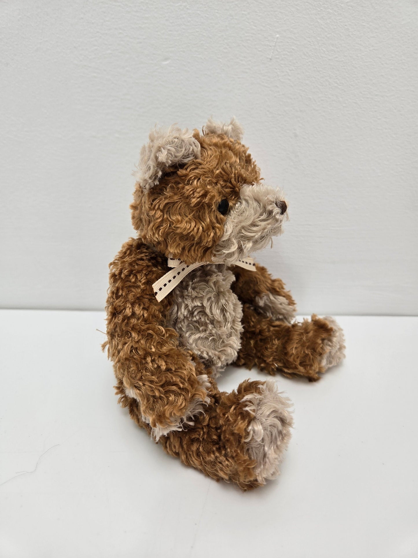 Ty Beanie Baby “Whittle” - Dark brown version - the Bear ! (7 inch)