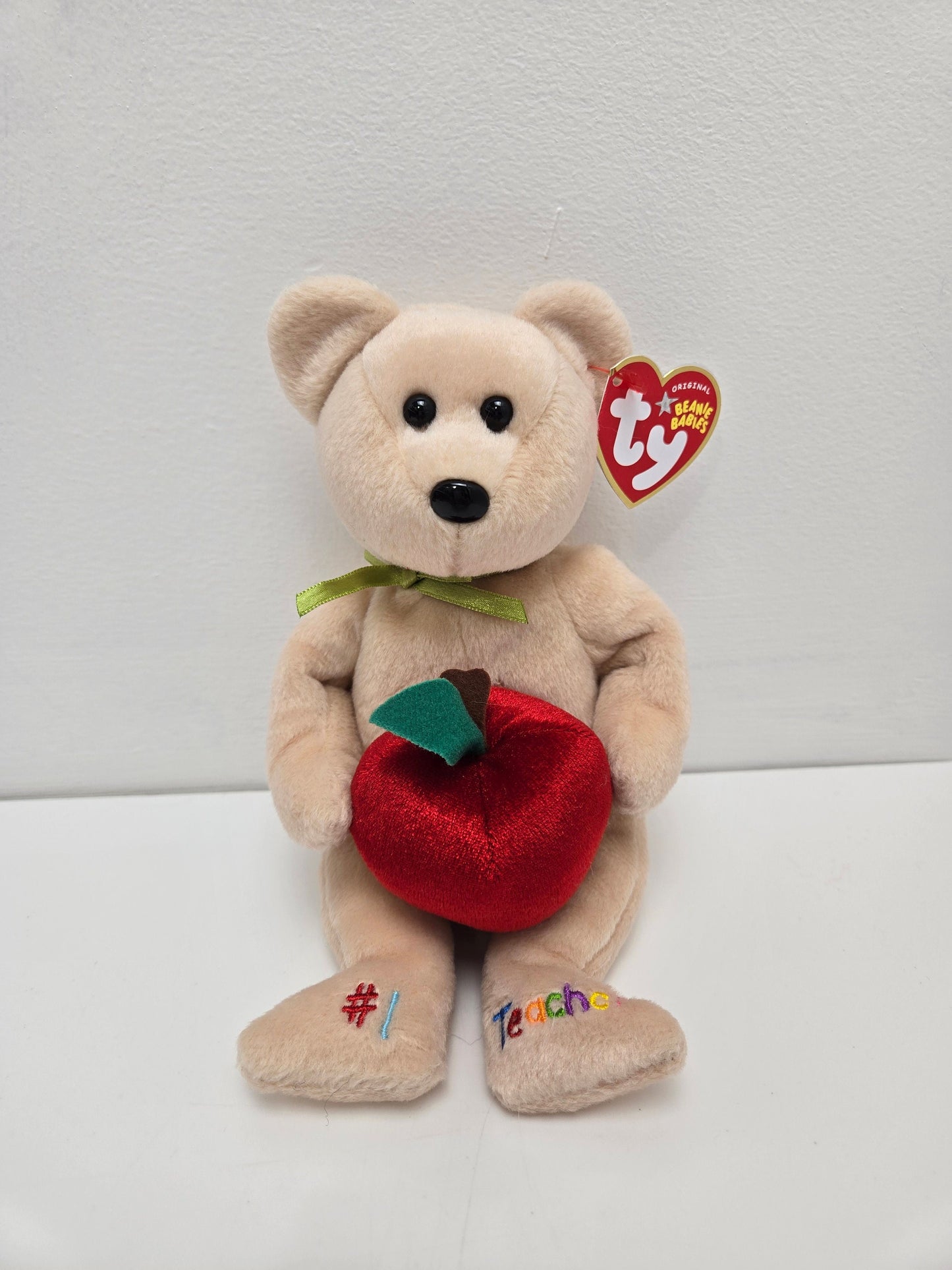 Ty Beanie Baby Bear “#1 Teacher”! Great end of year gift for your Child’s Teacher! *Internet Exclusive* (8.5 inch)