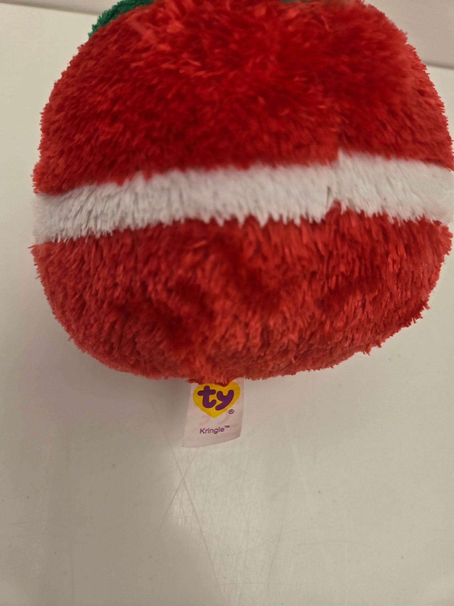 Ty Beanie Ballz “Kringle” the Santa Ball - No Hang Tag (5 inch)