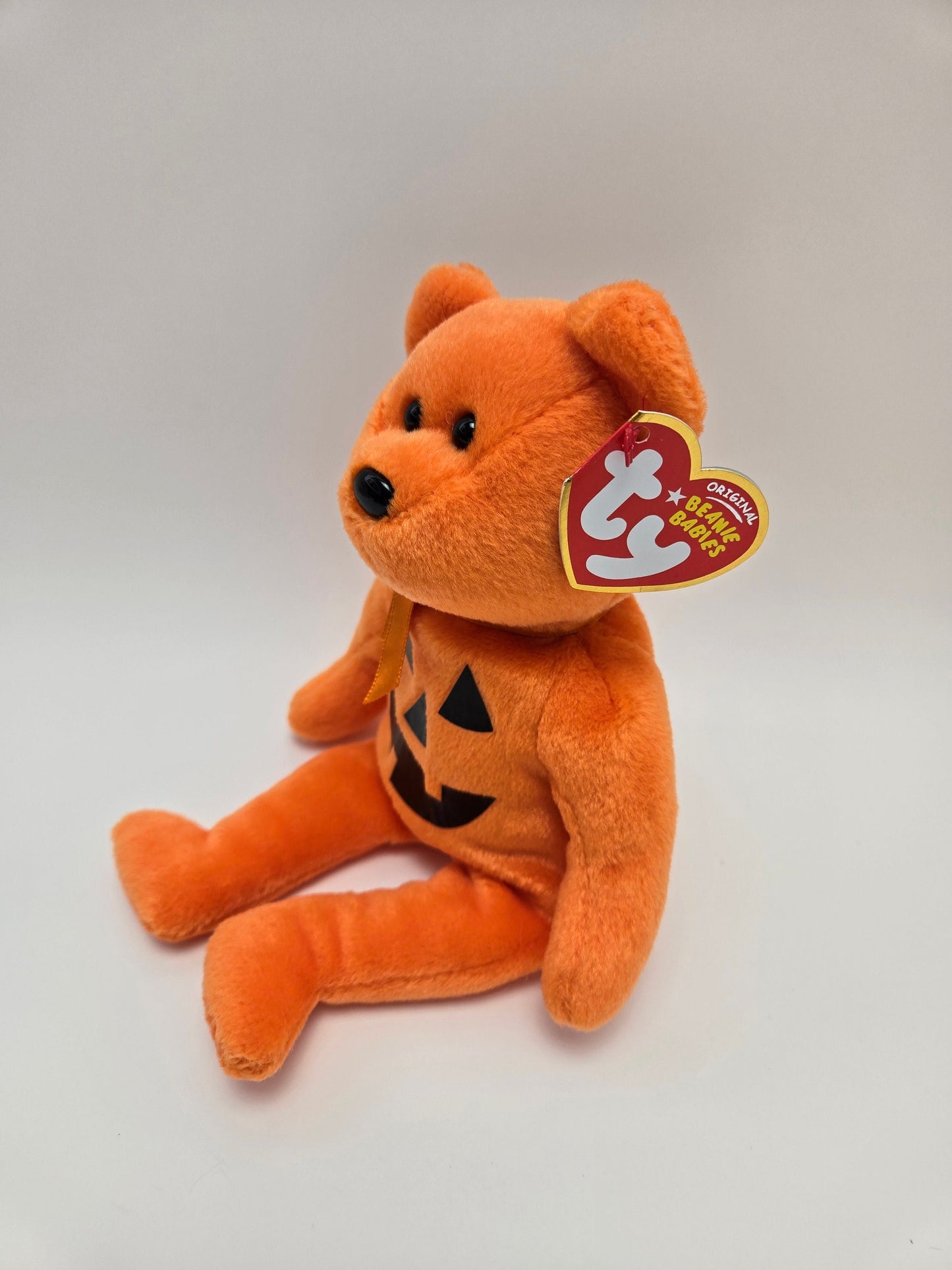 Ty Beanie Baby “Treats” the Halloween Bear (8.5 inch) **RARE**