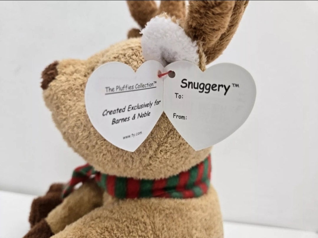 Ty Pluffies “Snuggery” the Reindeer - Barnes and Noble Exclusive (10 inch)