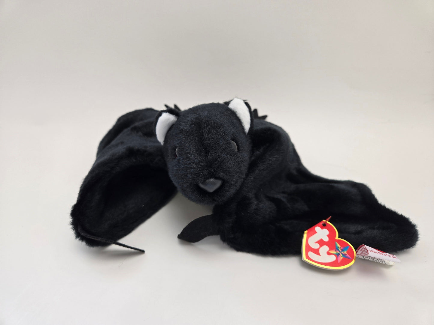 TY Beanie Buddy “Radar” the Black Bat Plushie (17 inch with full wing span)