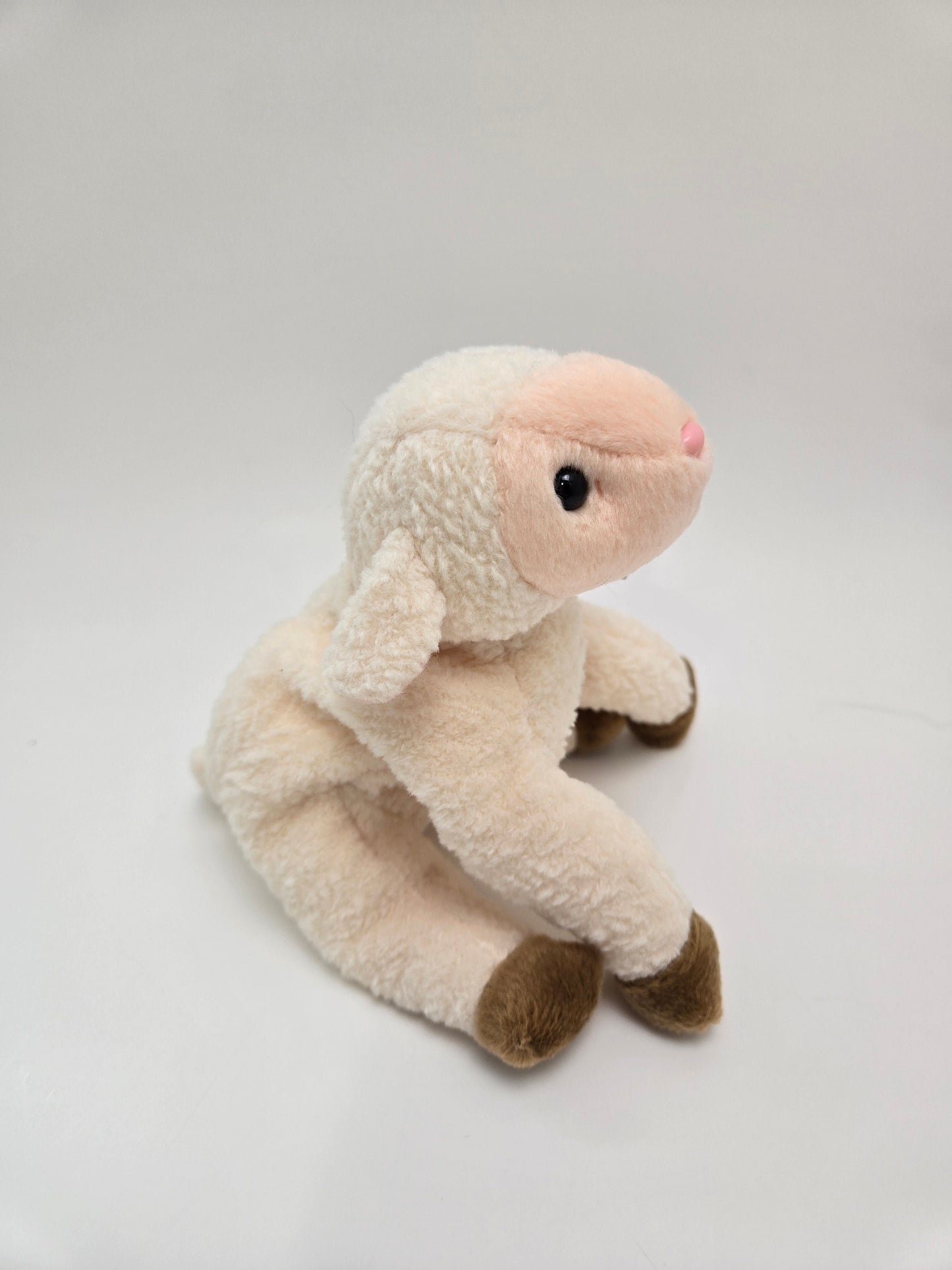 Ty Beanie Baby “Ewey” the Lamb! (5.5 inch)