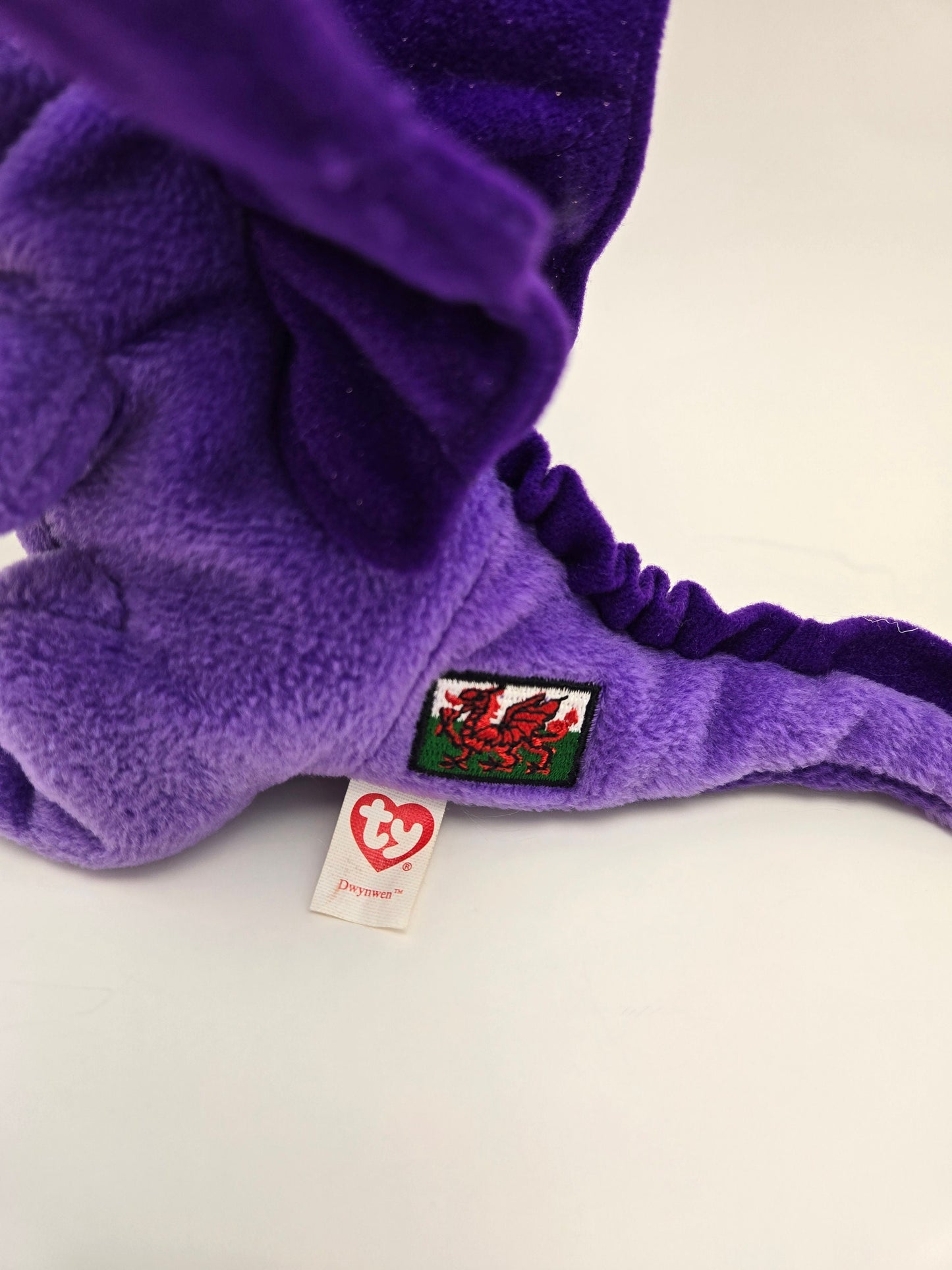 TY Beanie Baby “Dwynwen” the Purple Dragon - UK Exclusive - Creased Hang Tag *Rare* (8 inch)