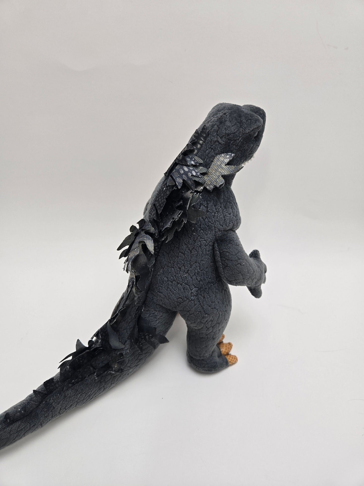 Ty Classics Collection “Godzilla” - Japanese Exclusive - Black eyed version * Rare* (10 inch)